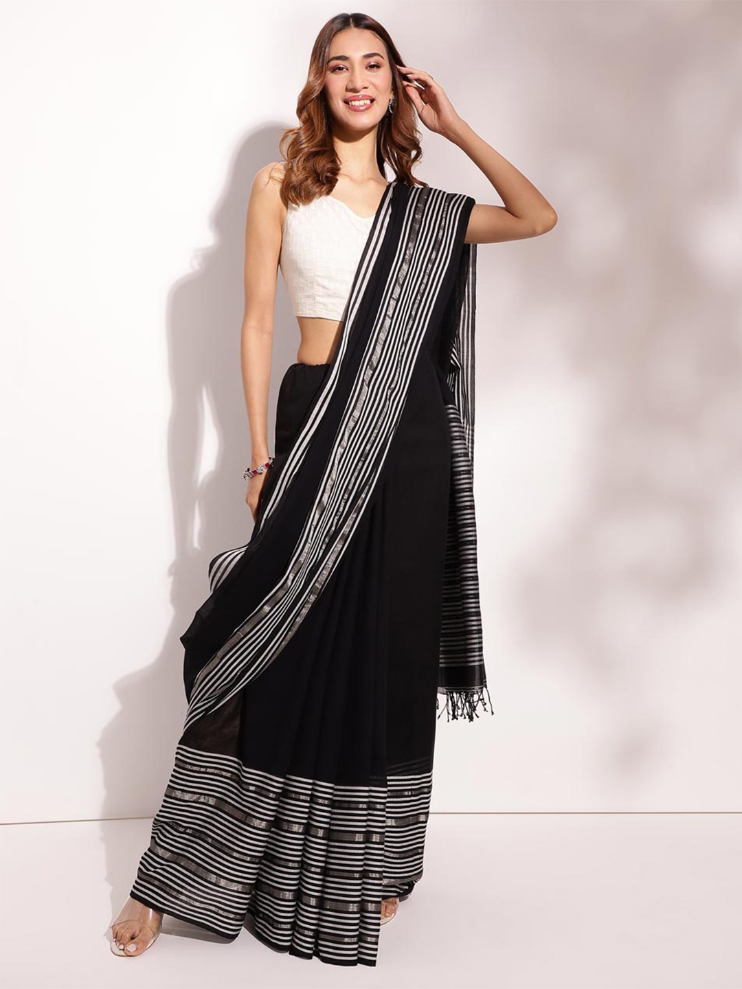 

Fabindia Saree, Black