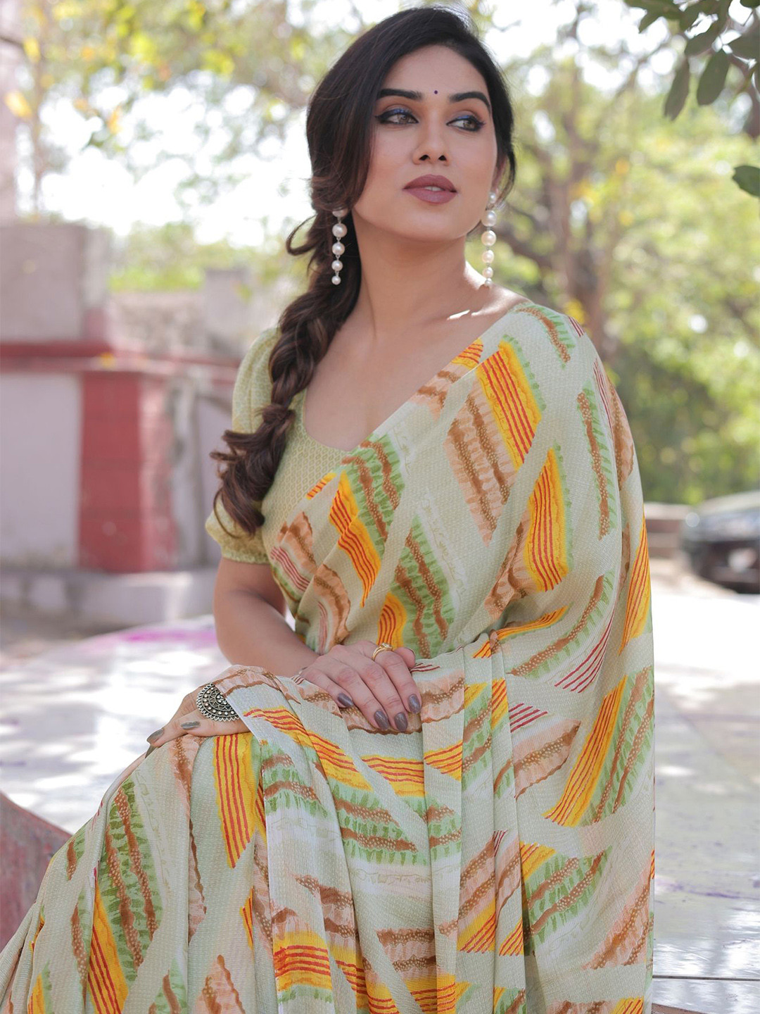 

KALINI Poly Chiffon Saree, Green