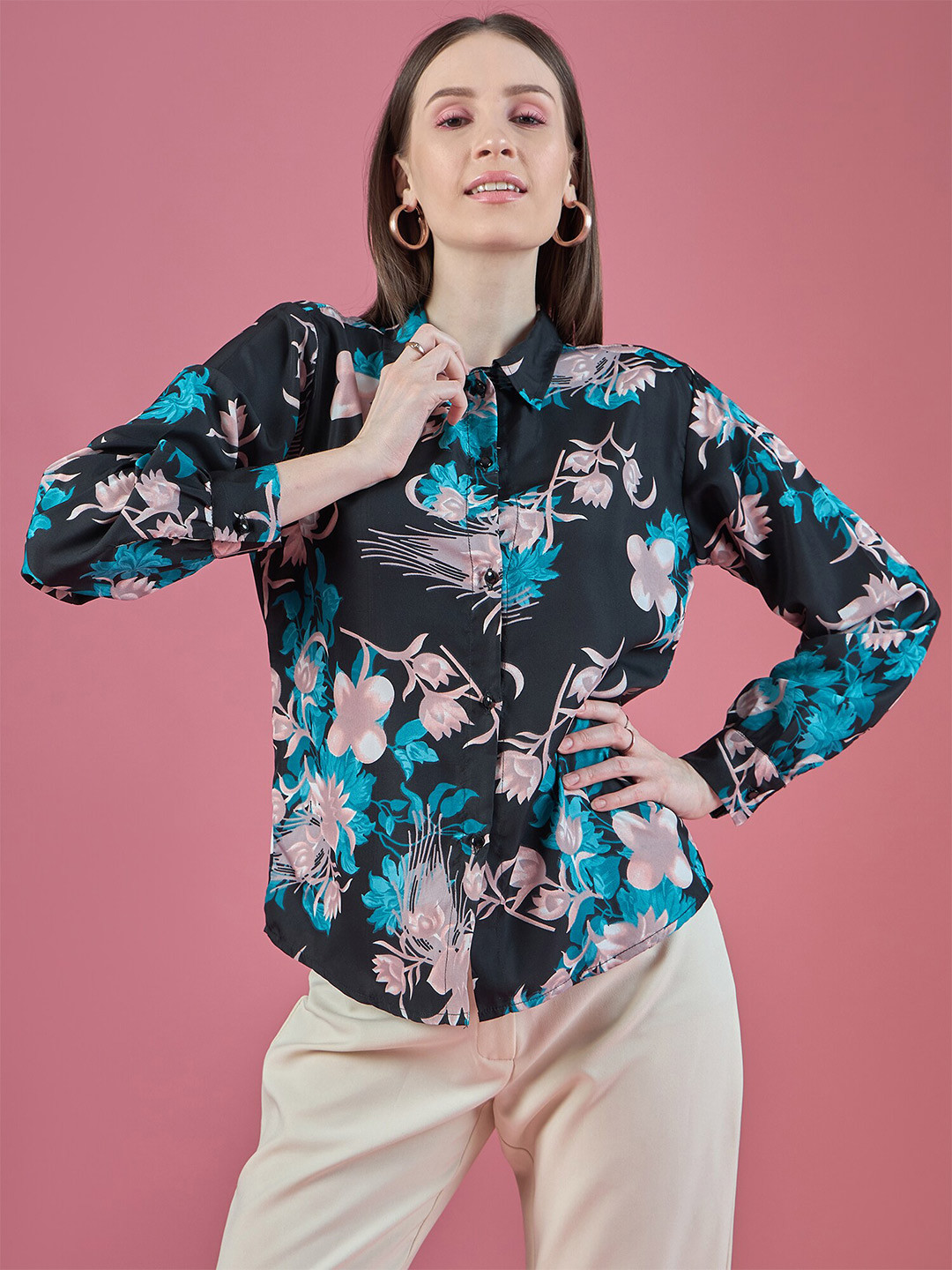 

DressBerry Black Smart Floral Printed Crepe Casual Shirt