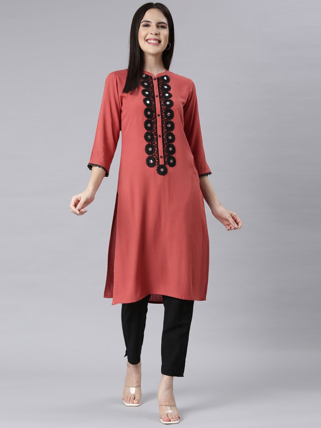 

Neerus Geometric Embroidered Round Neck Straight Kurta, Rust