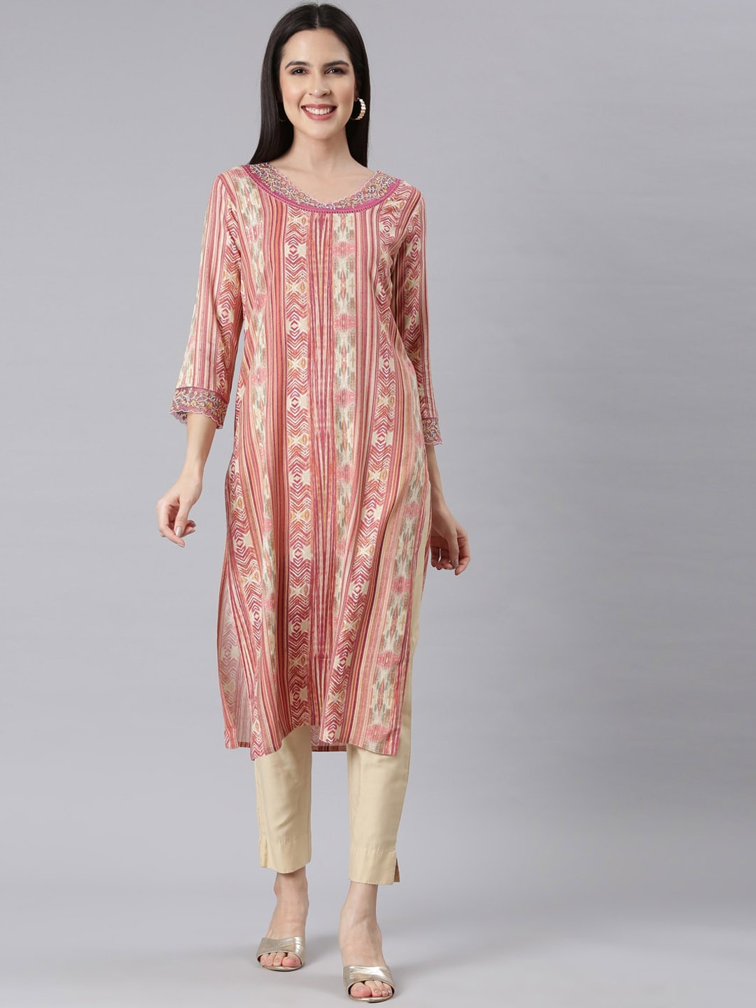 

Neerus Ethnic Motifs Striped Round Neck Straight Kurta, Pink