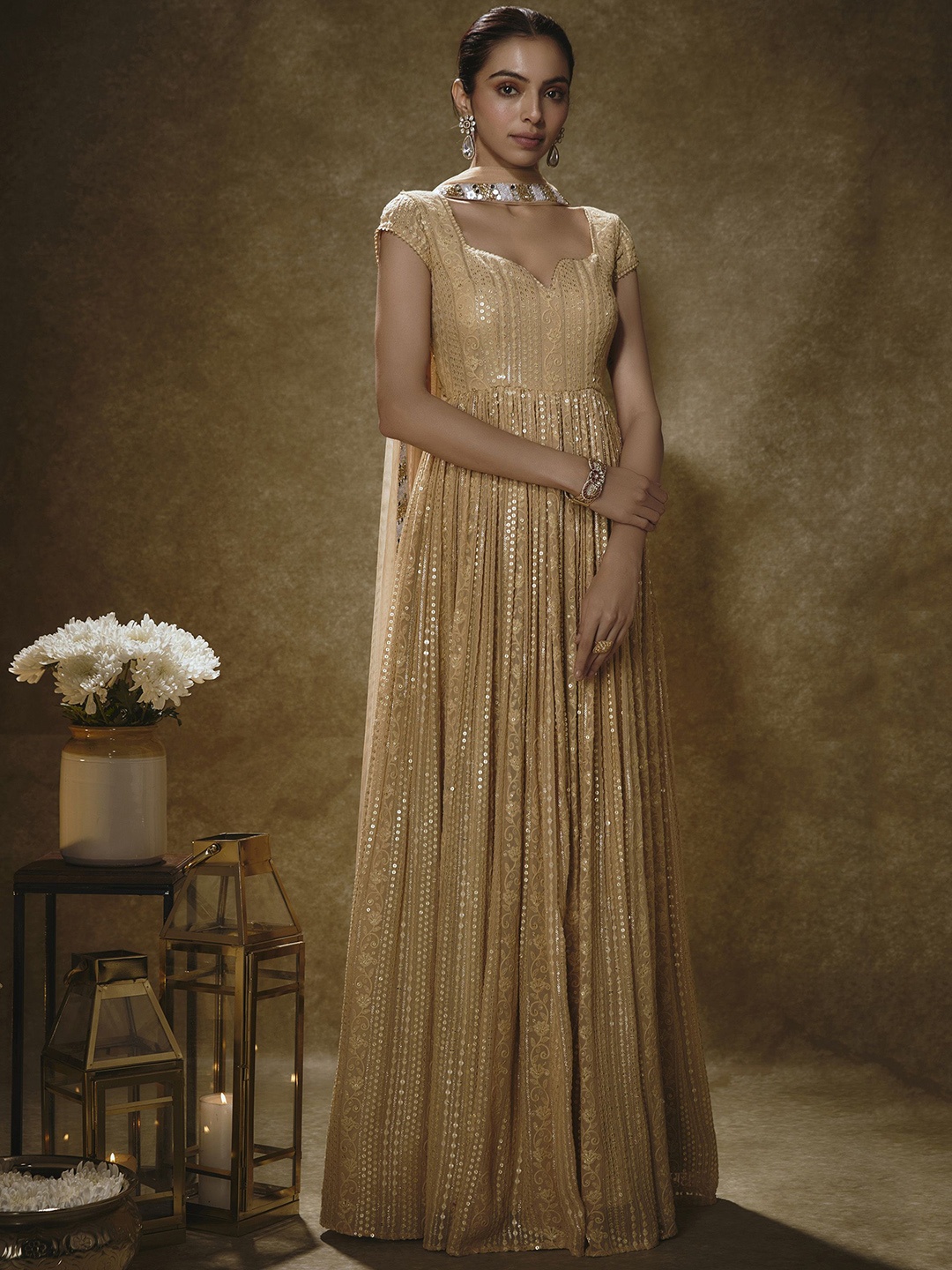 

Renee Label Embroidered Sequinned Sweetheart Neck Anarkali Kurta with Skirt & Dupatta, Rose gold
