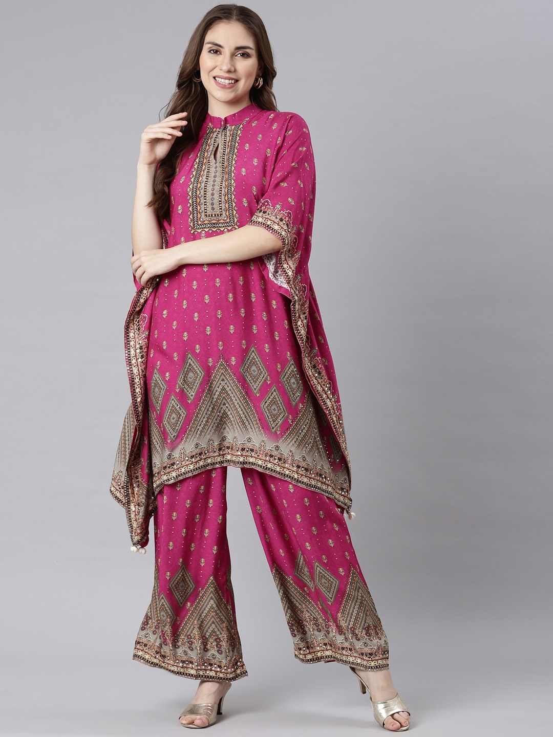

Neerus Floral Printed Mandarin Collar Silk Crepe Kaftan Kurta With Palazzos, Magenta