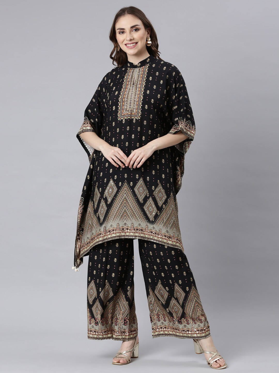 

Neerus Printed Mandarin Collar Extended Sleeves Silk Crepe Kaftan Kurta With Trousers, Black