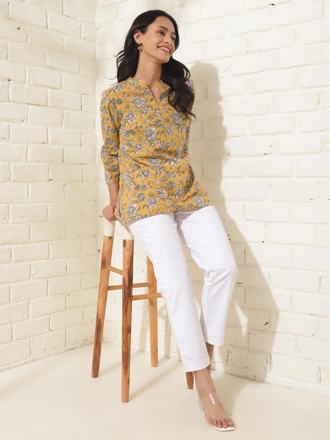 

Fabindia Women Floral Printed Round Notched Neck Kurti, Mustard
