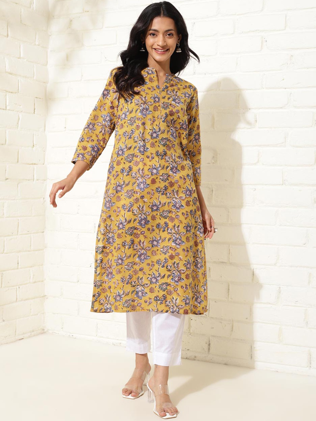 

Fabindia Floral Printed Mandarin Collar Three-Quarter Sleeves Cotton Kurta, Mustard