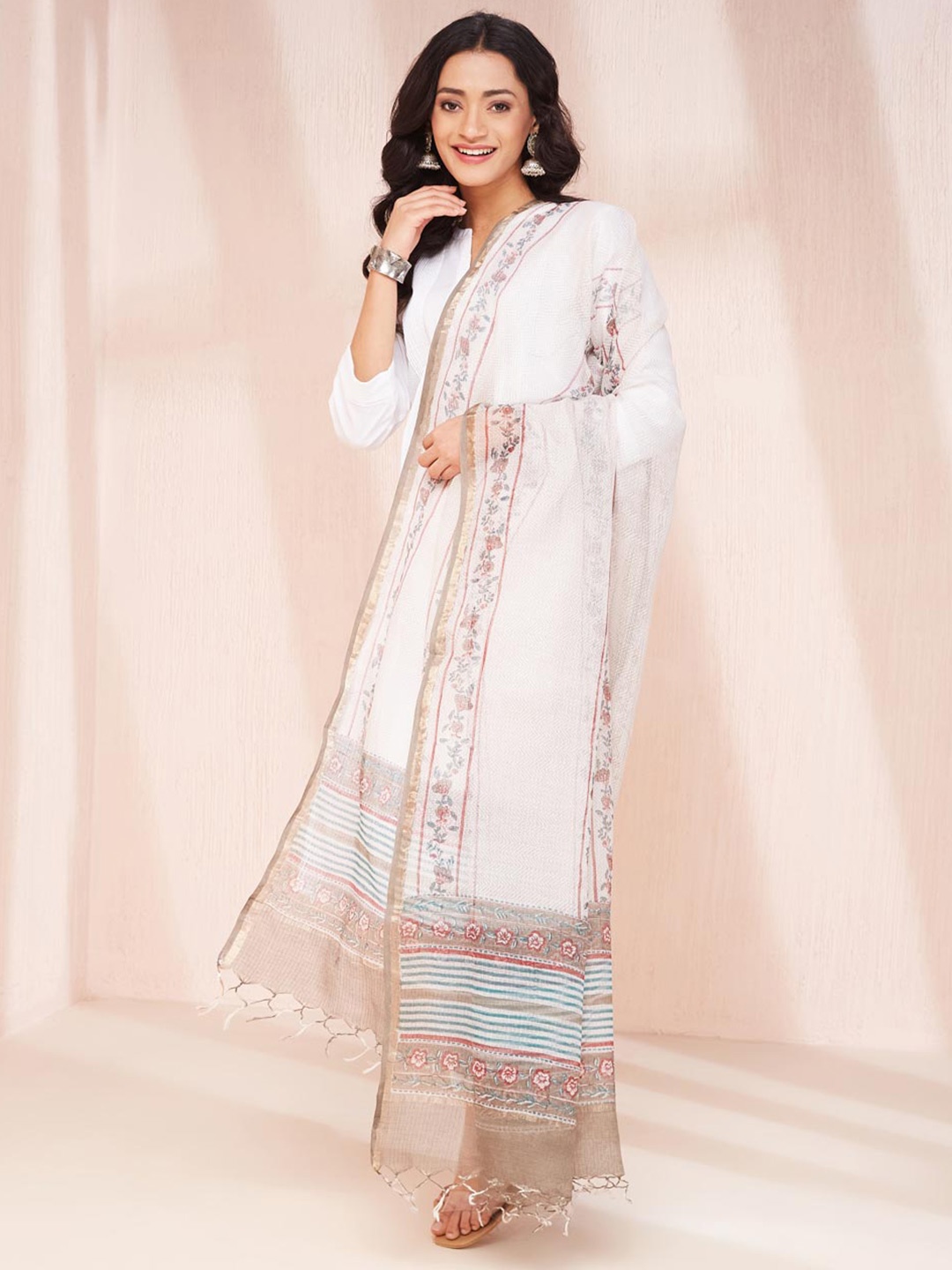 

Fabindia Floral Printed Dupatta, Off white