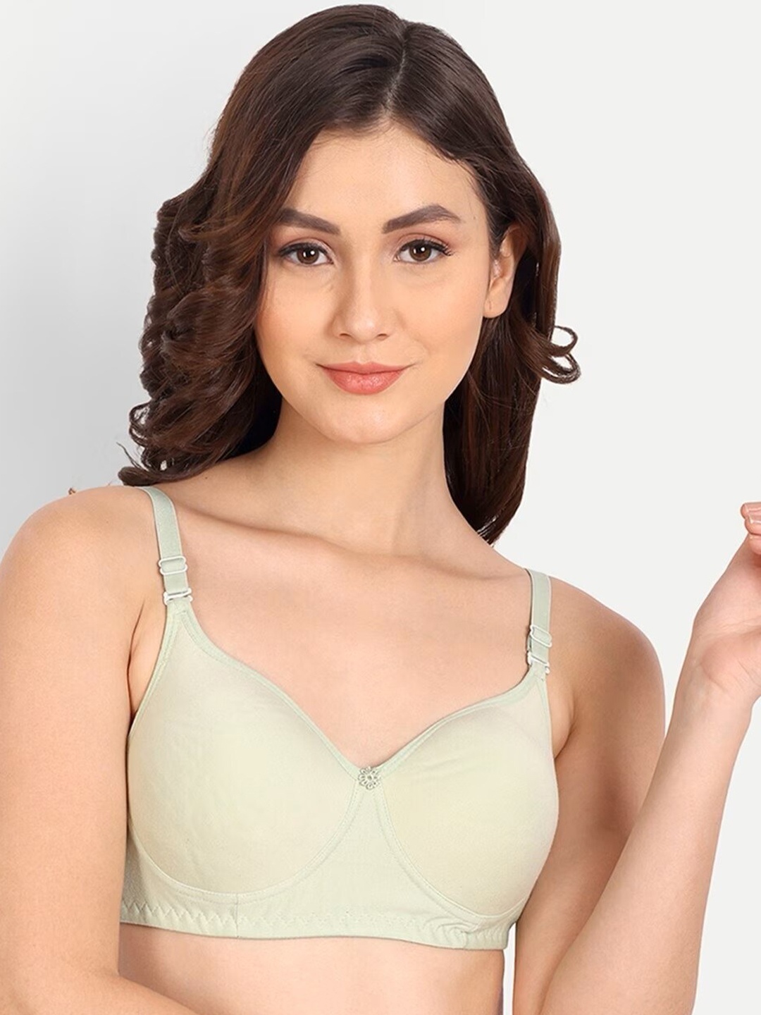 

LIONZY Women Solid Full Coverage Lightly Padded Bra, Lime green