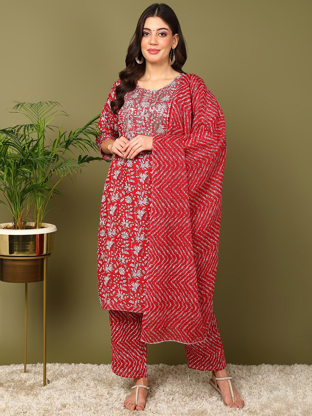 

Anouk Women Floral Printed Regular Sequinned Kurta with Trousers & With Dupatta, Red