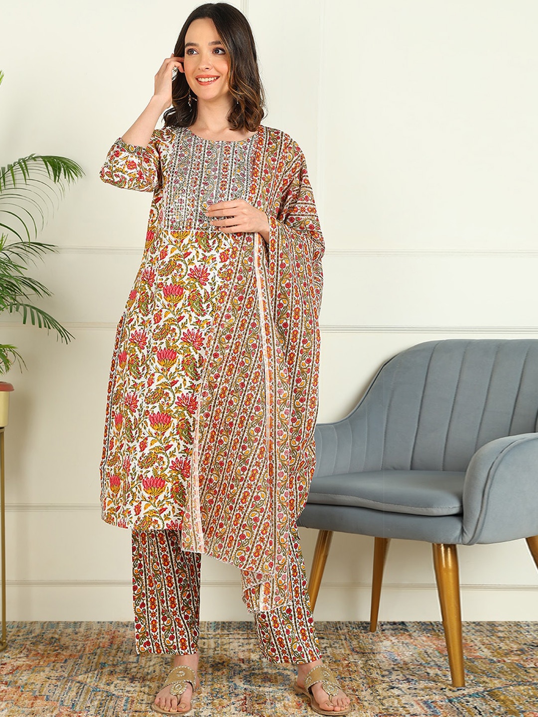 

Anouk Women Floral Printed Regular Sequinned Kurta with Palazzos & With Dupatta, White