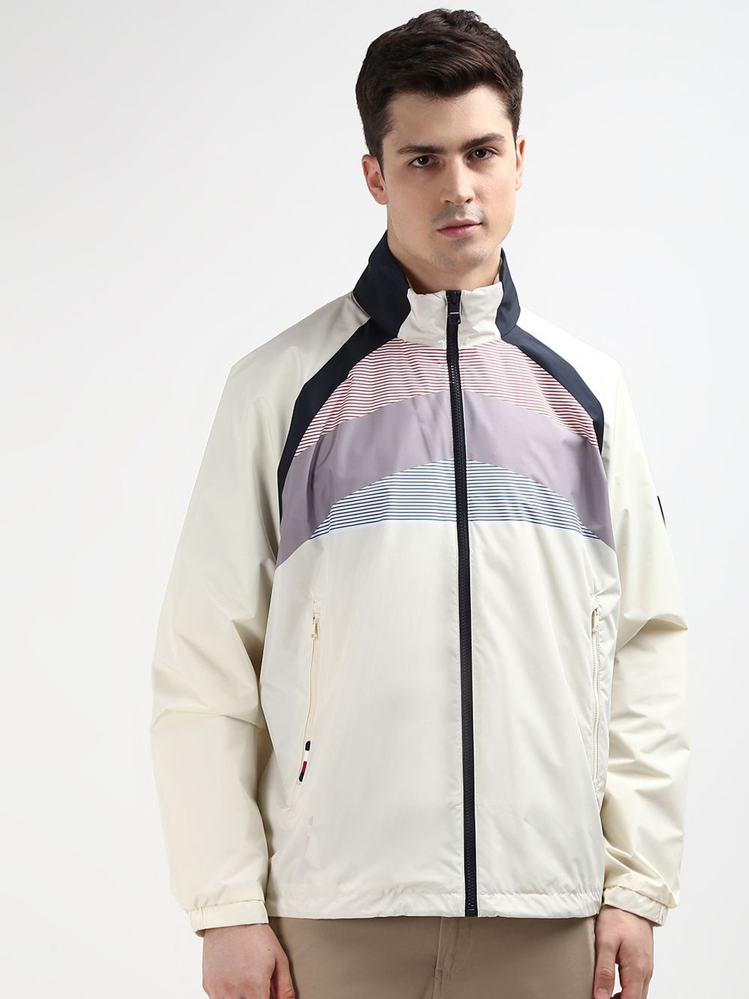 

Tommy Hilfiger Men Colourblocked Mandarin Collar Bomber Jackets, Cream