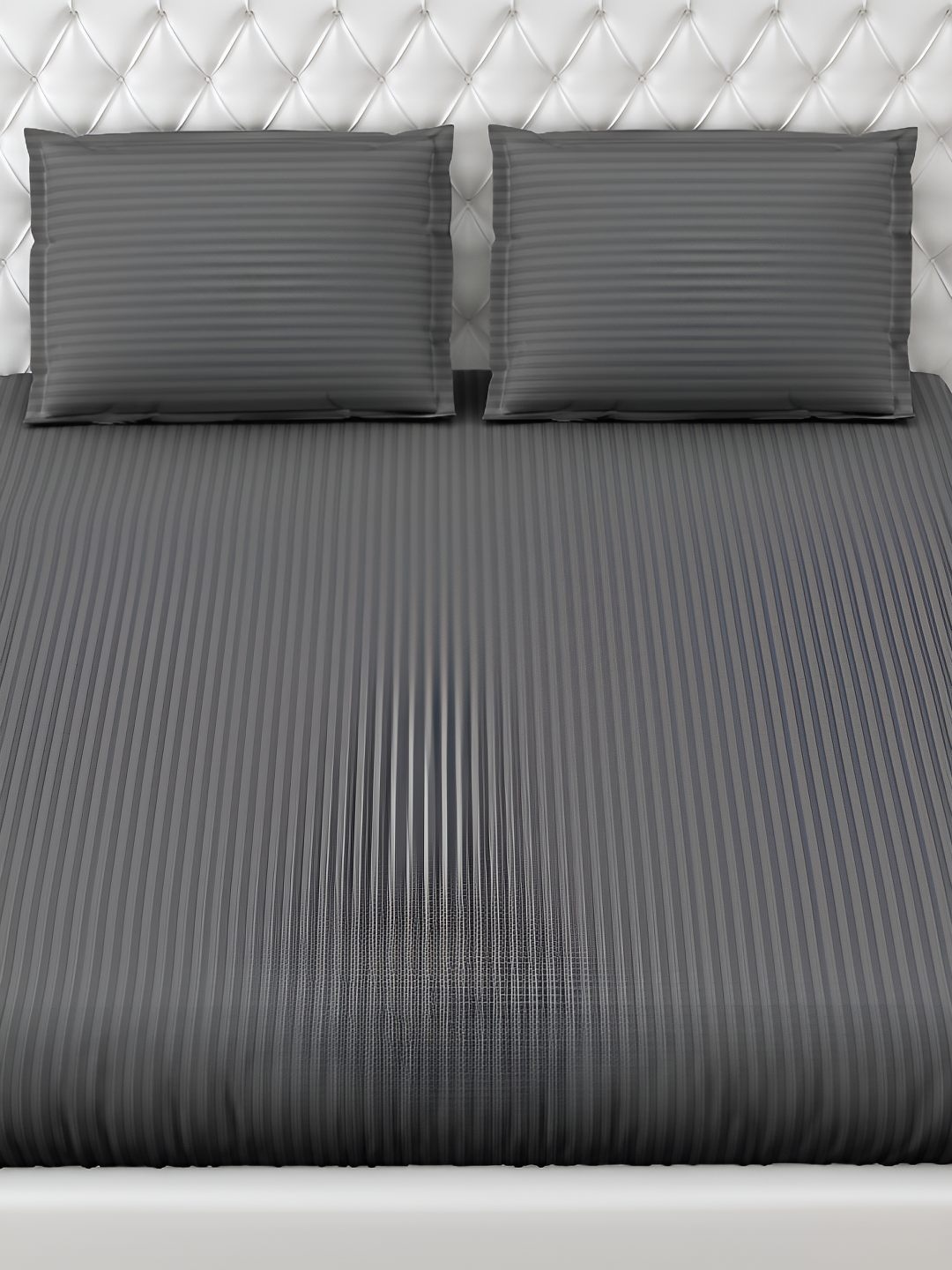 

haus & kinder Grey Striped 210 TC Fitted Cotton King Bedsheet with 2 Pillow Covers