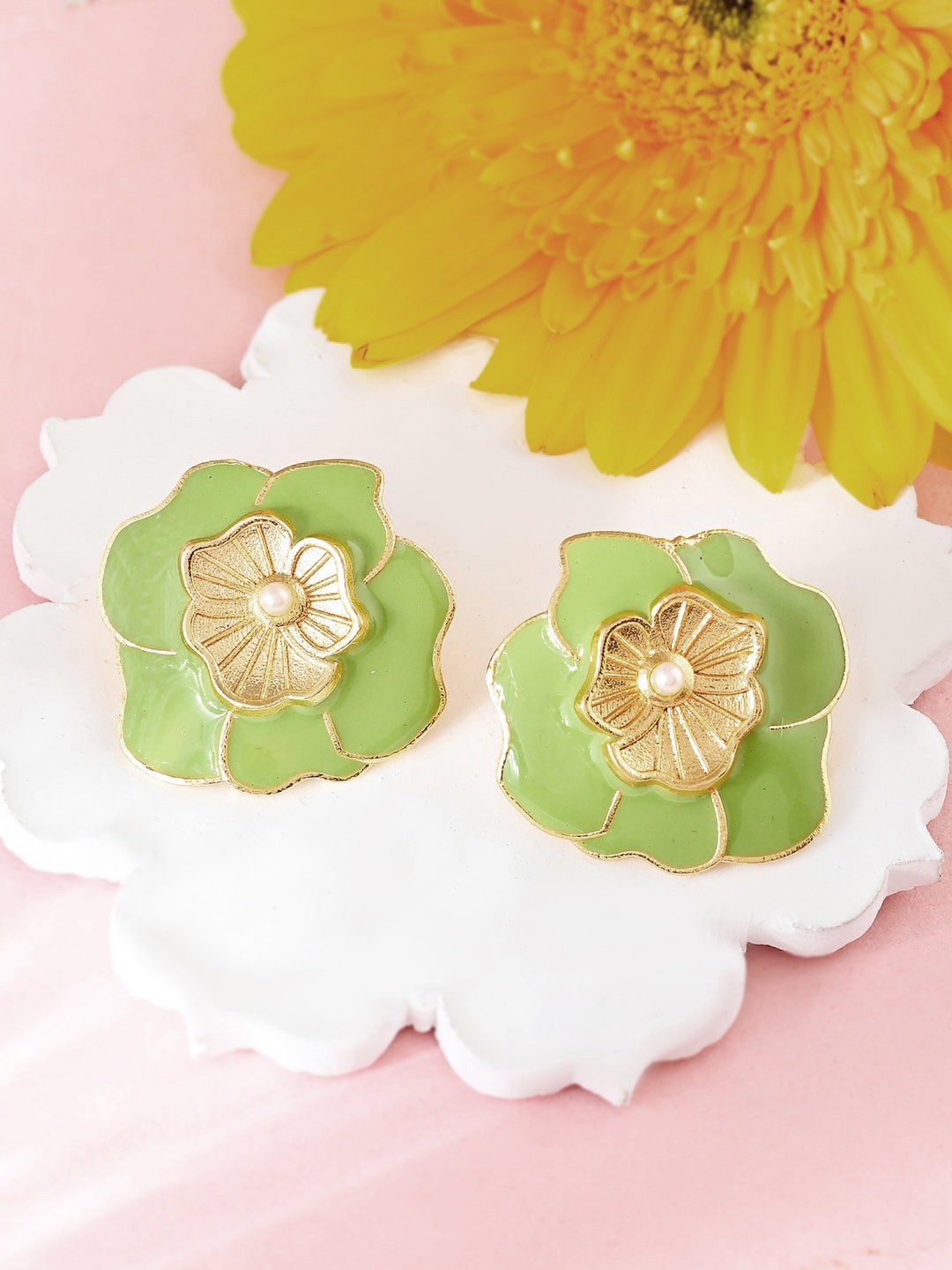 

Voylla Floral Studs Earrings, Green