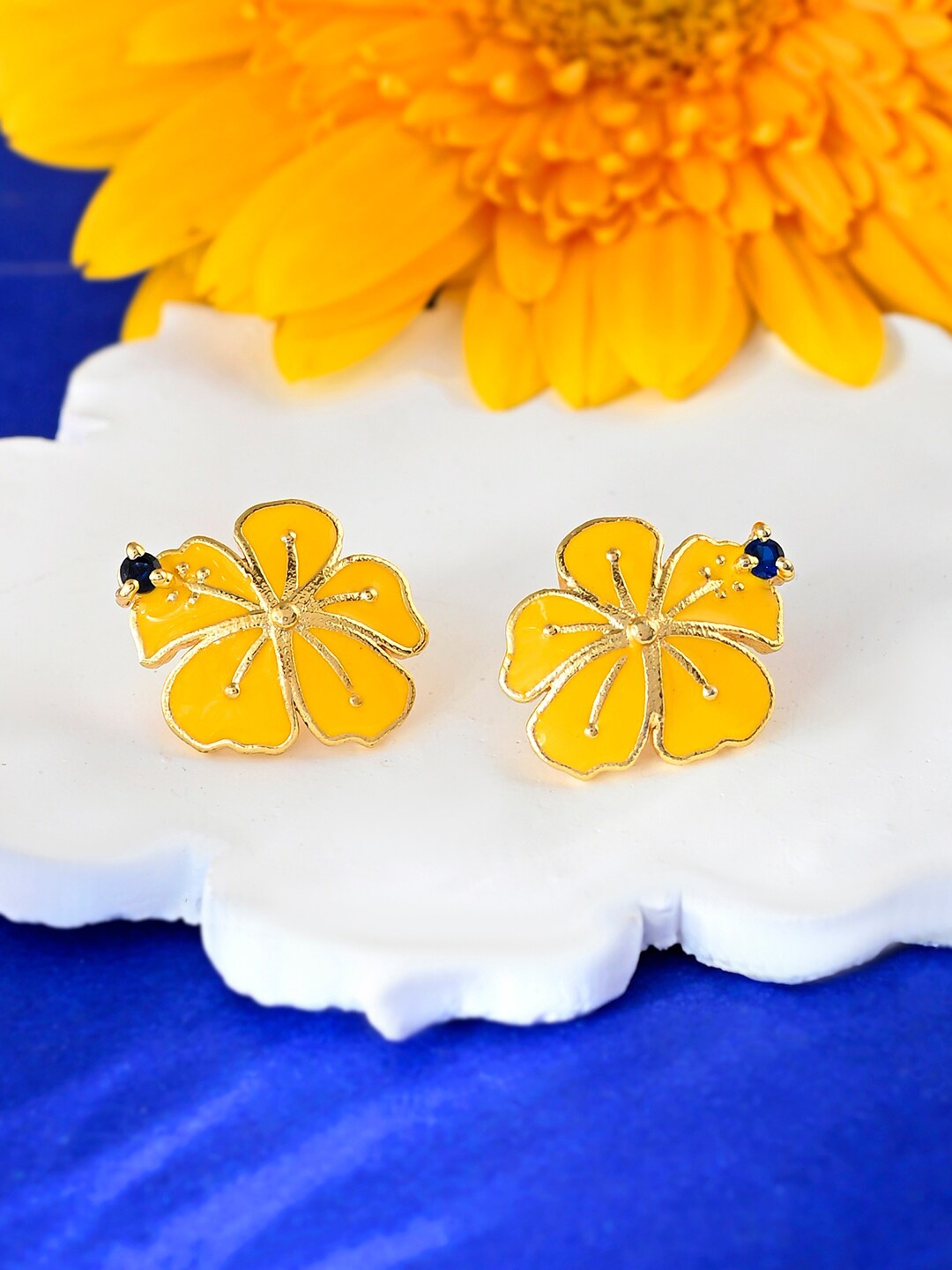 

Voylla Cubic Zirconia Gold-Plated Floral Drop Earrings, Yellow