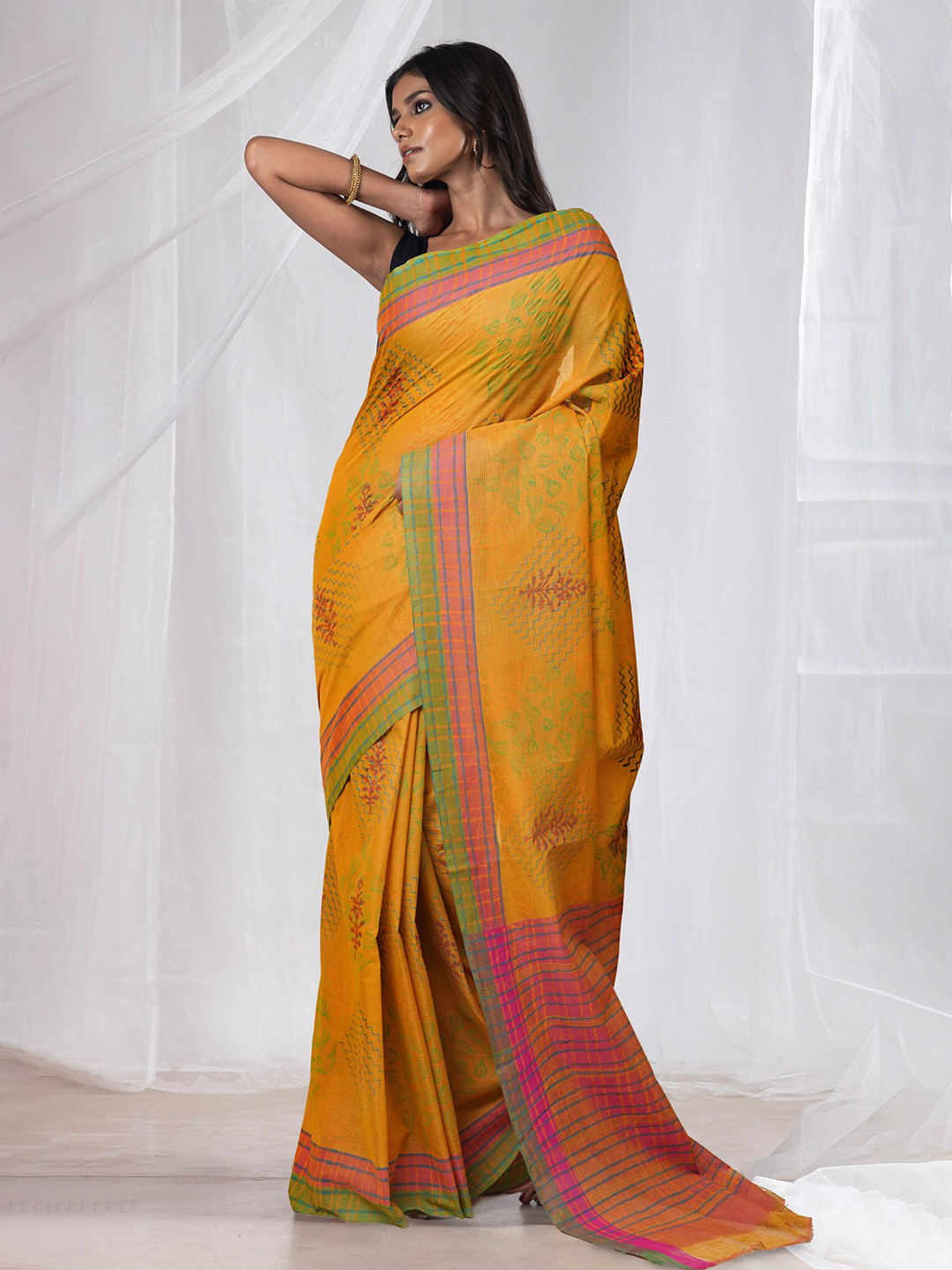 

Unnati Silks Ethnic Motifs Pure Cotton Handloom Mangalagiri Saree, Yellow
