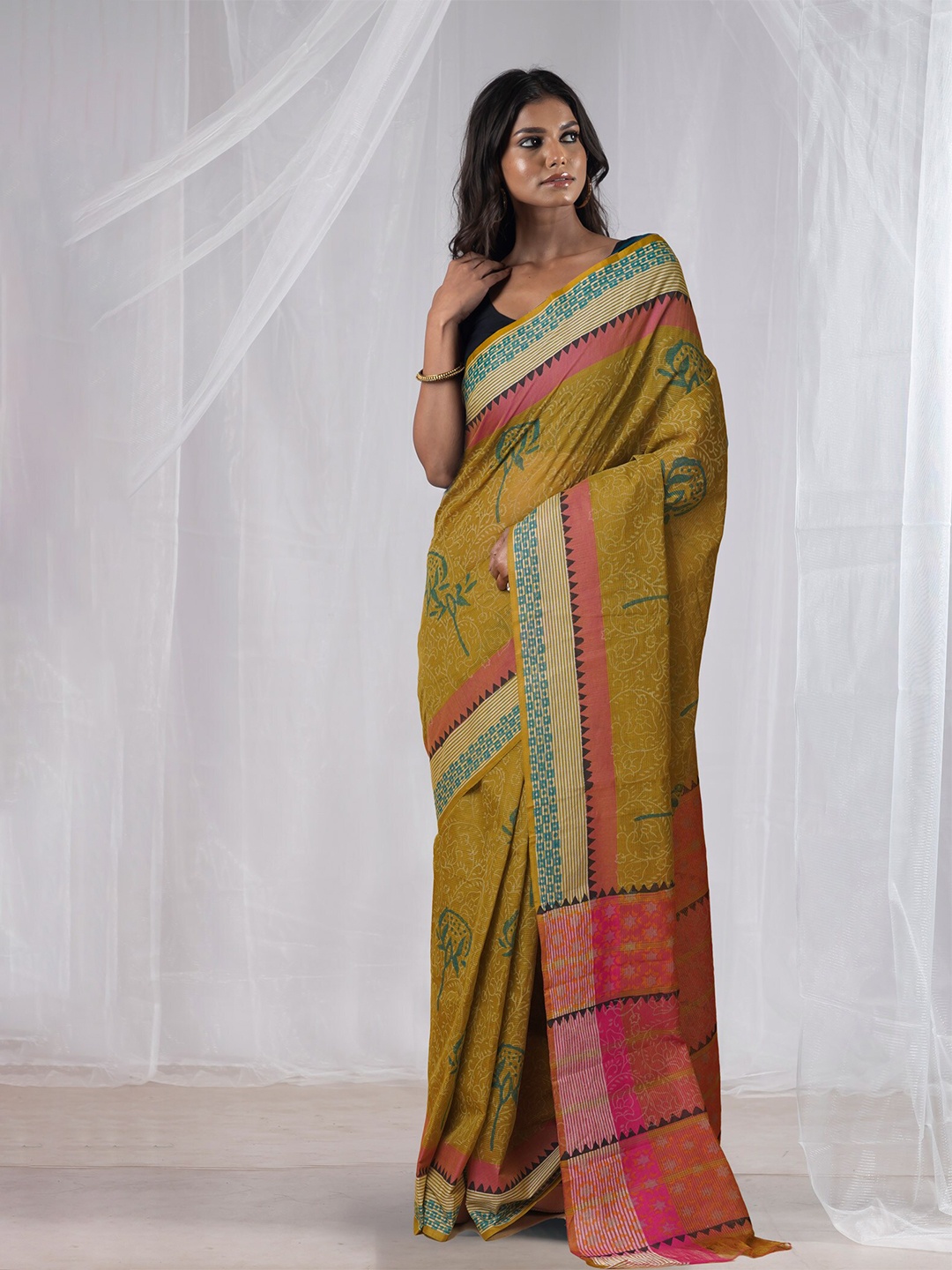 

Unnati Silks Ethnic Motifs Pure Cotton Handloom Mangalagiri Saree, Green