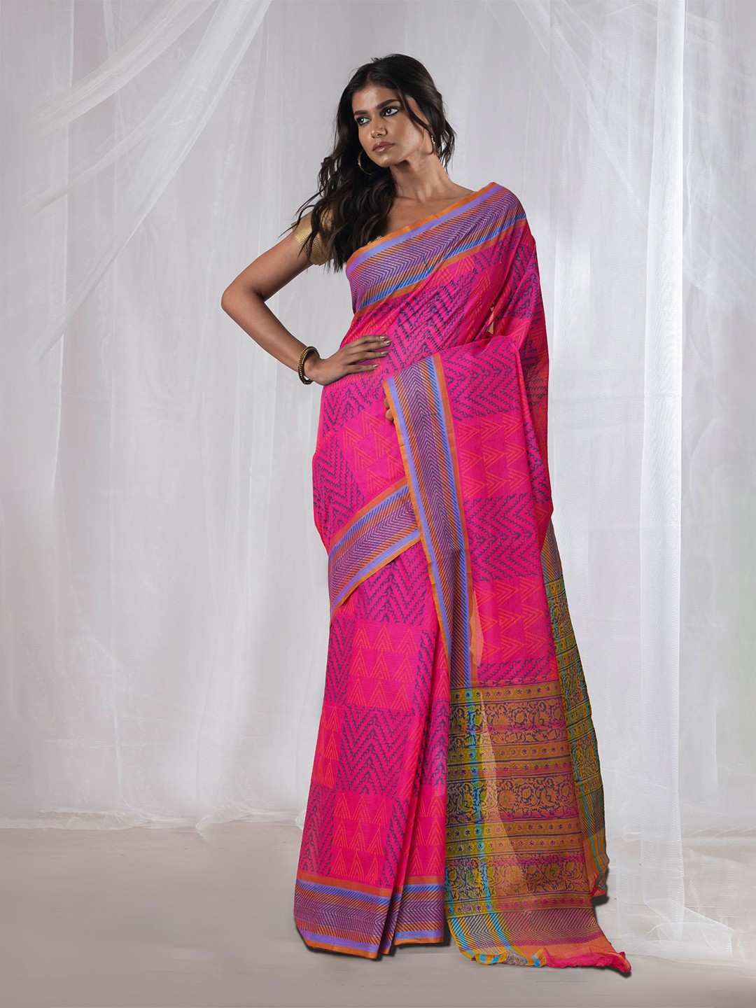 

Unnati Silks Ethnic Motifs Pure Cotton Mangalagiri Saree, Pink