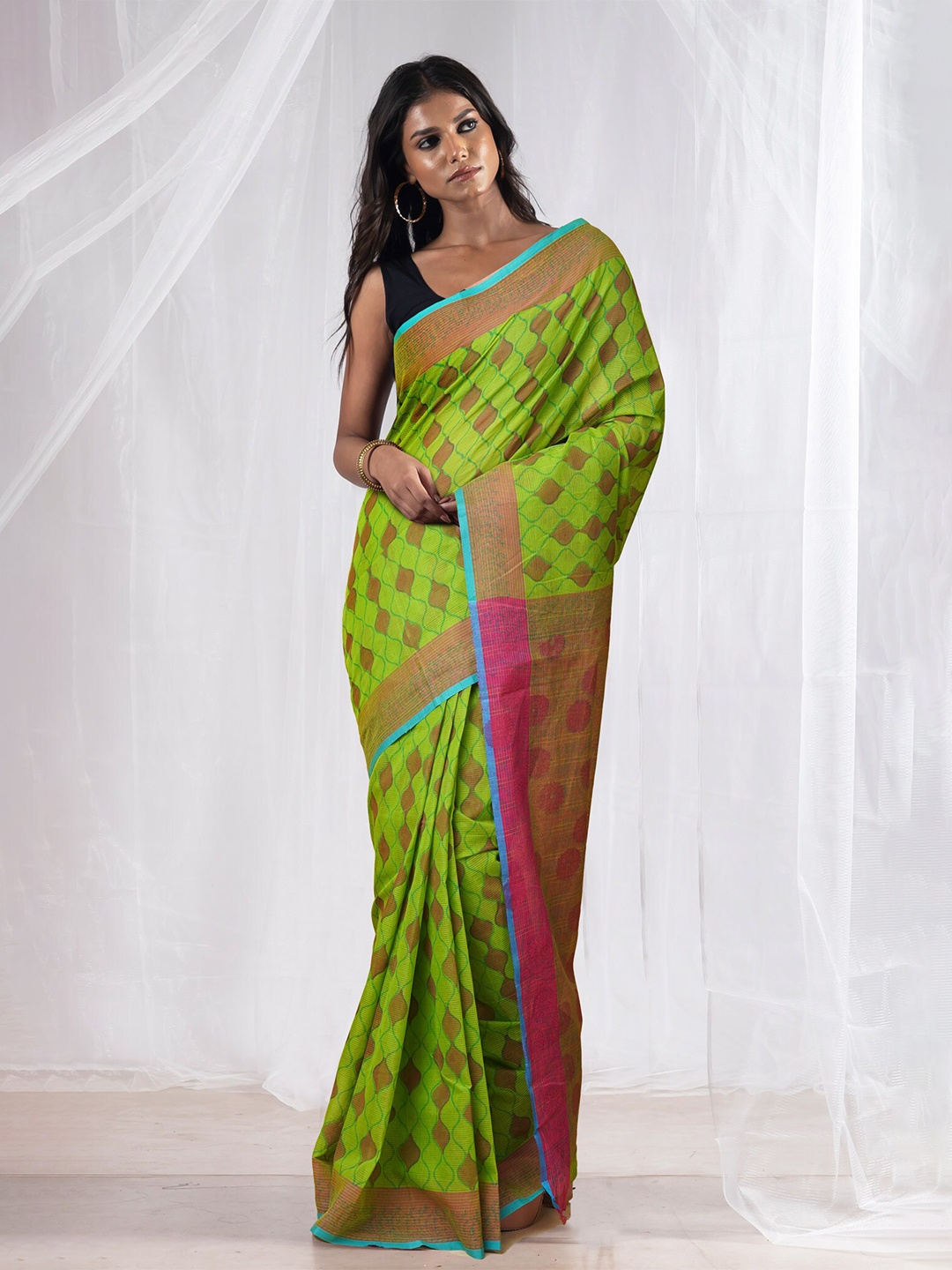 

Unnati Silks Ethnic Motifs Pure Cotton Handloom Mangalagiri Saree, Green