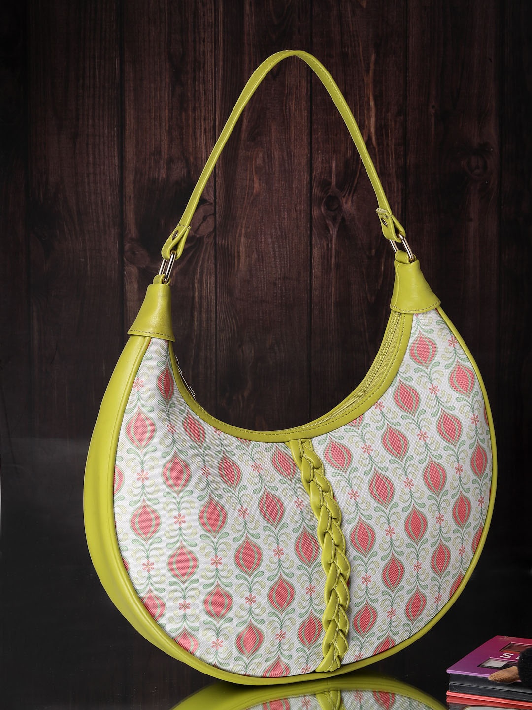 

Anouk Women Ethnic Motifs Printed Shopper Hobo Bag with Cut Work, Lime green