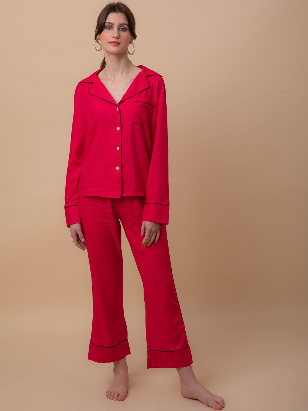 

Ezme Studio Women Solid Night suit, Red