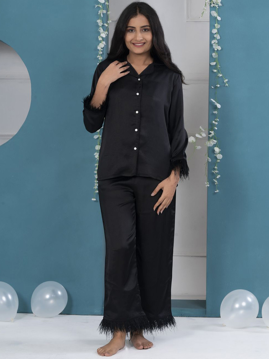 

Ezme Studio Women Solid Satin Night suit, Black