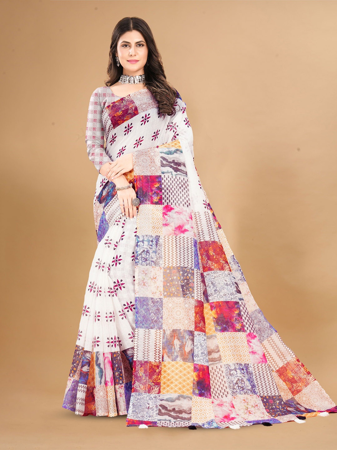 

KALINI Floral Pure Linen Saree, White