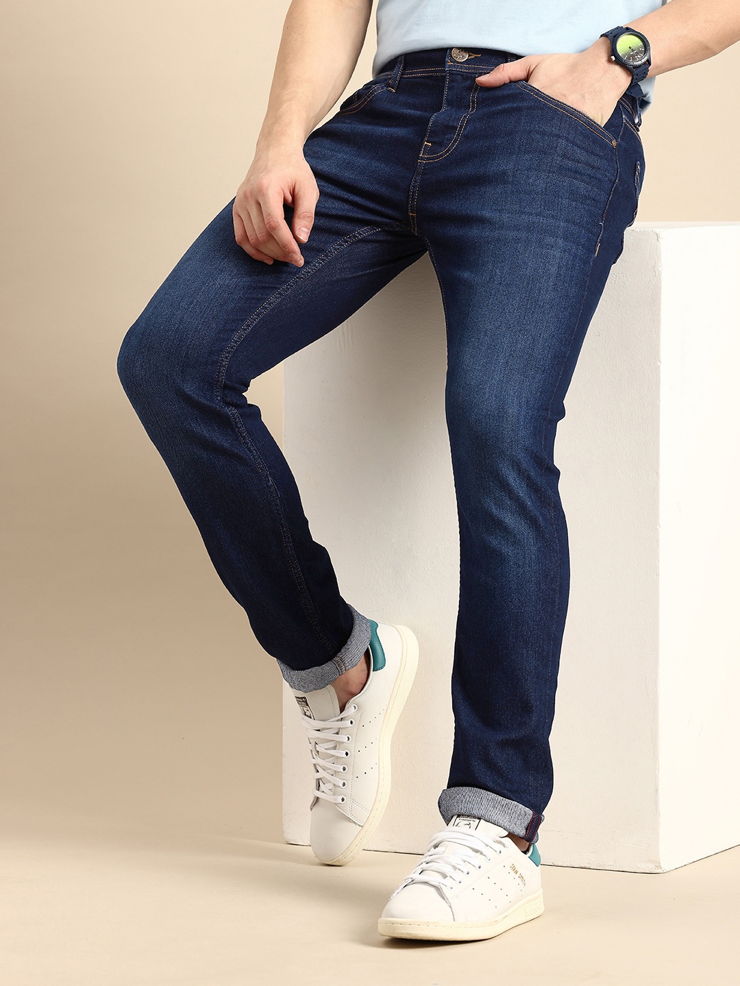 

Being Human Men Slim Fit Light Fade Stretchable Jeans, Blue