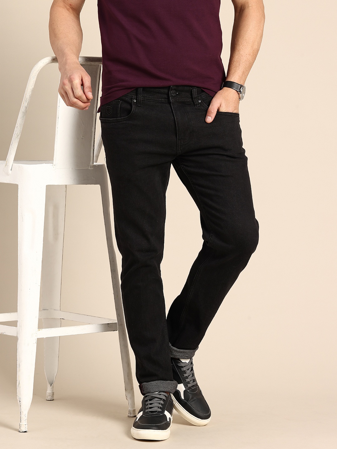 

Being Human Men Slim Fit Stretchable Jeans, Black