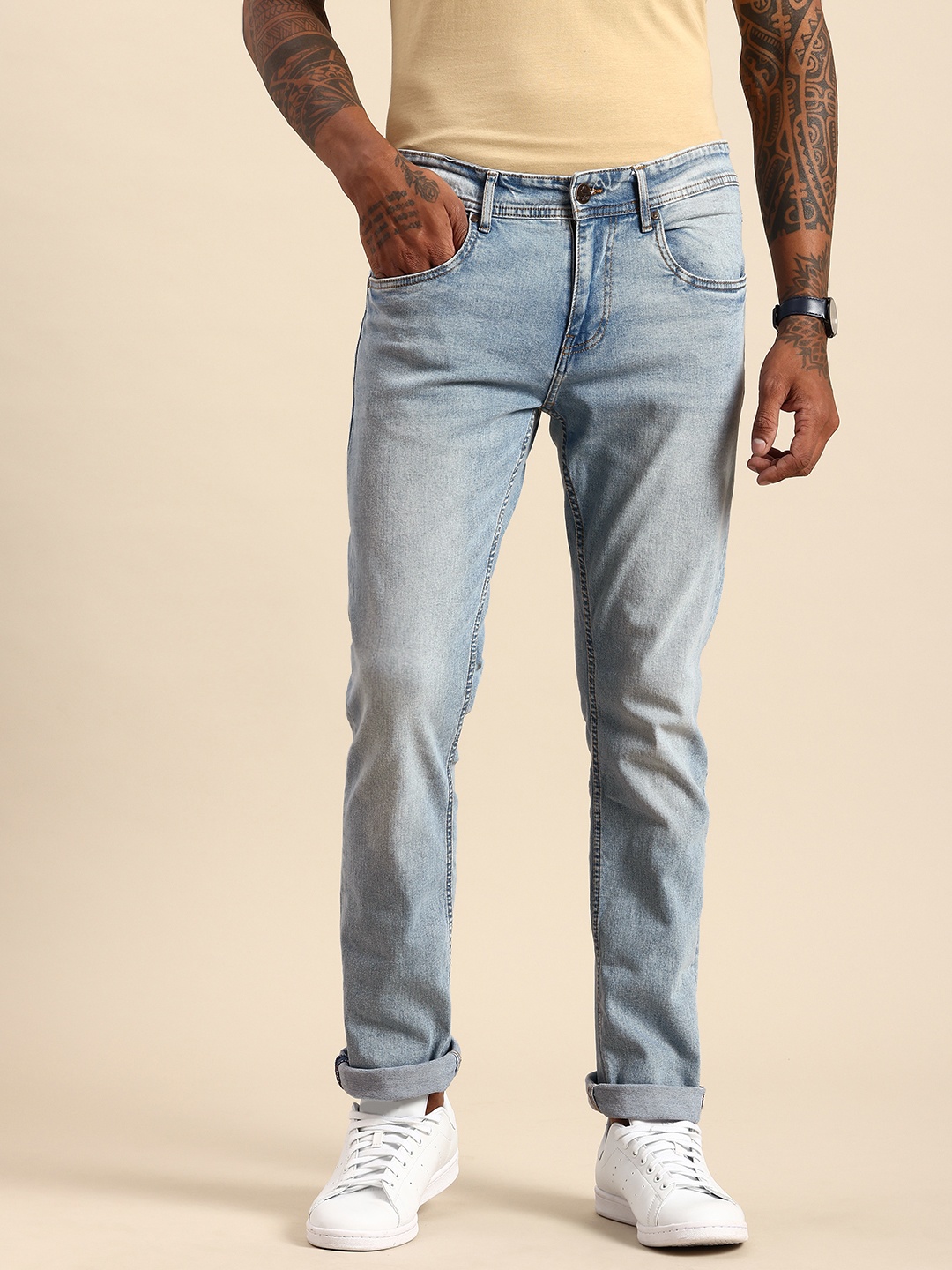 

Being Human Men Straight Fit Light Fade Stretchable Jeans, Blue