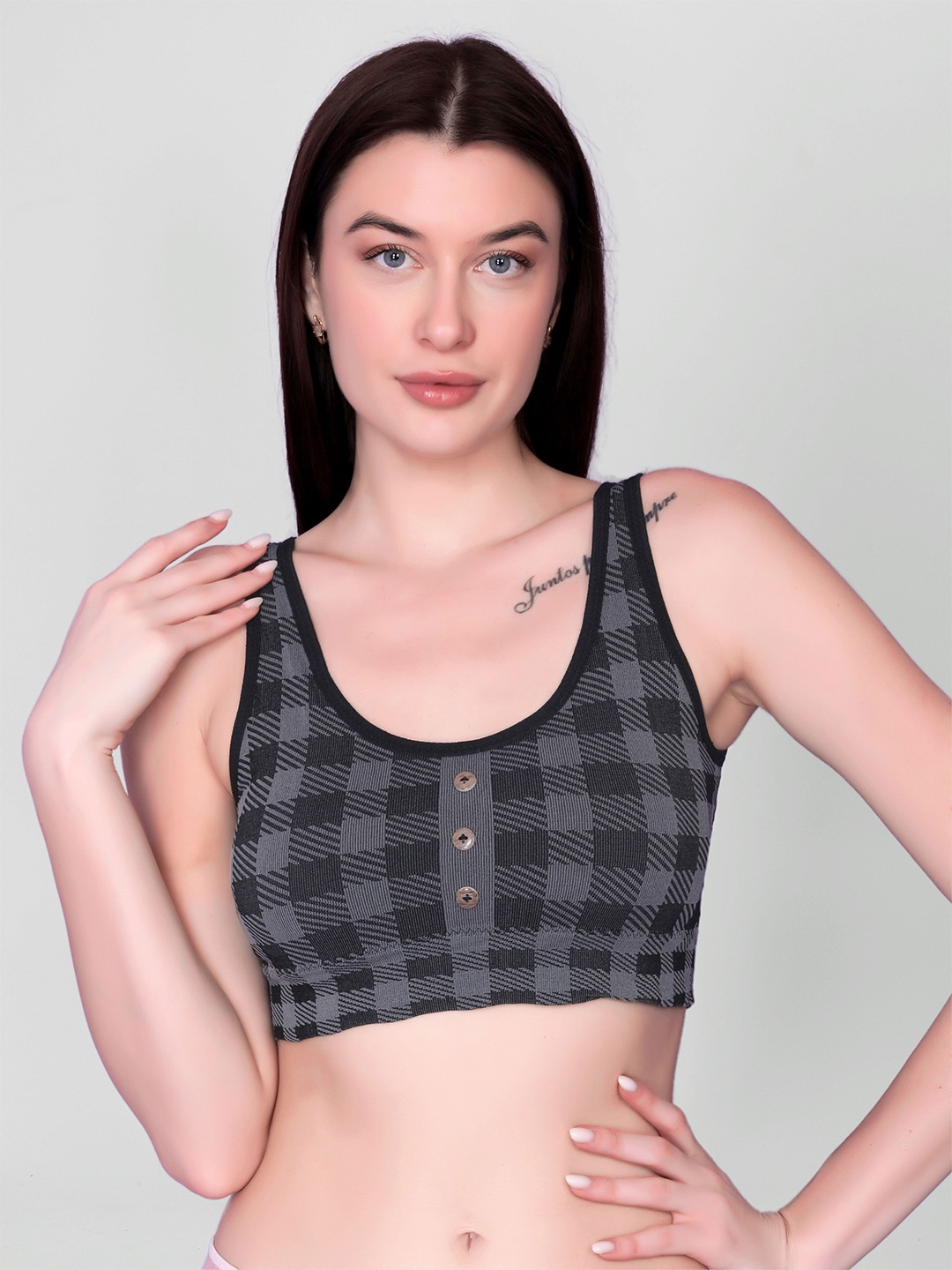 

DEALSEVEN FASHION Women Checked Full Coverage workout Bra, Black