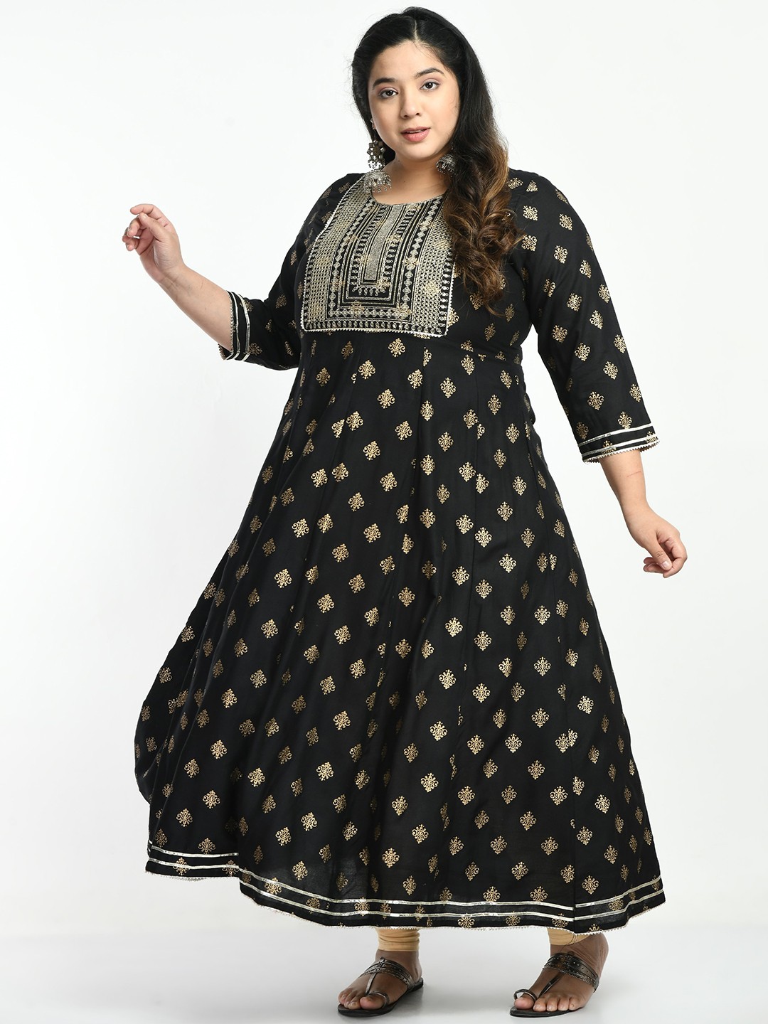 

AnjuShree Choice Plus Size Ethnic Motifs Printed Round Neck Anarkali Kurta, Black