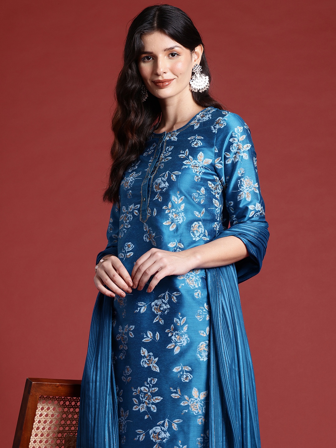 

all about you Floral Printed Kurta Set With Dupatta, Blue