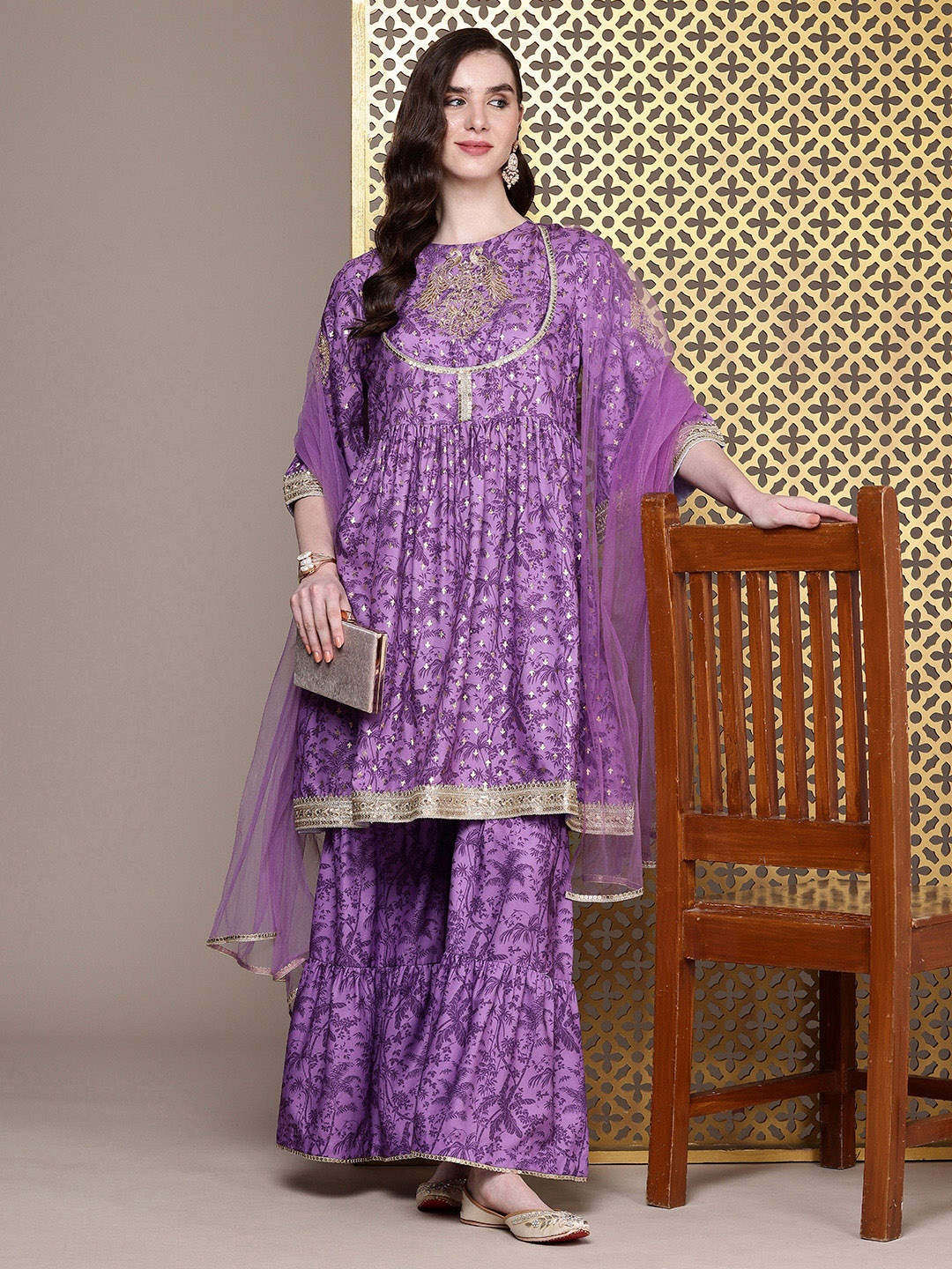 

House of Pataudi Floral Printed Regular Sequinned Jashn Kurta with Sharara & Dupatta, Purple