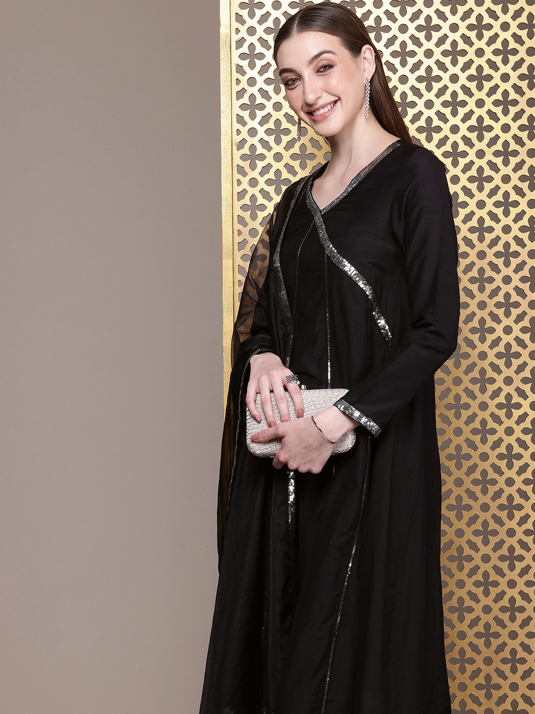 

House of Pataudi Yoke Design V-Neck Sequinned Angrakha Jashn Kurta & Trousers With Dupatta, Black