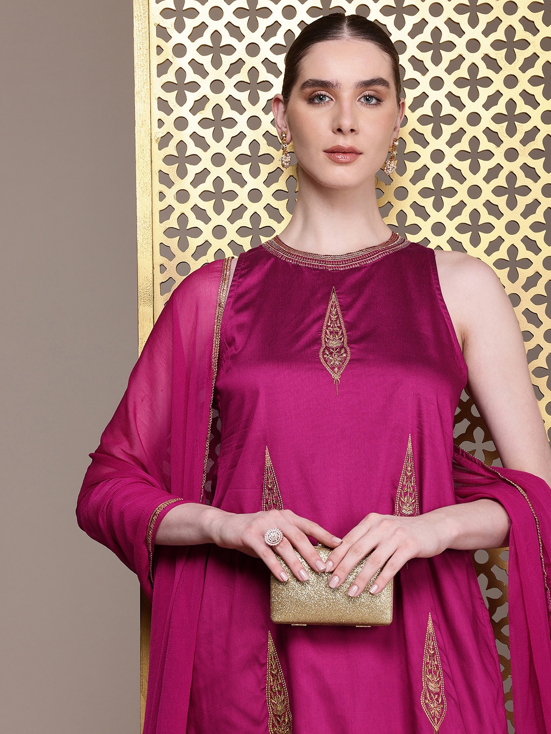 

House of Pataudi Jashn Ethnic Motifs Embroidered Zari Work Kurta With Palazzos & Dupatta, Magenta