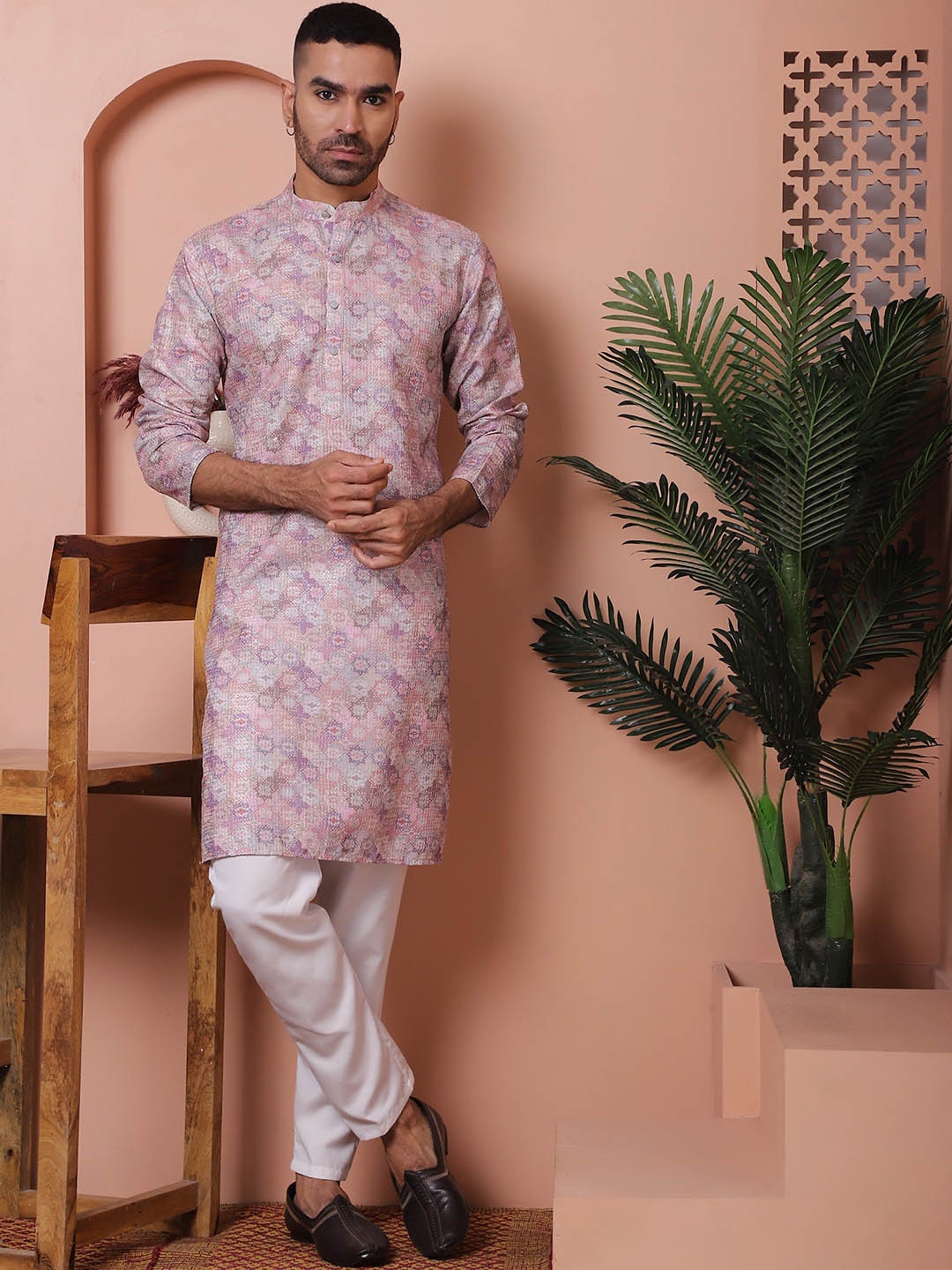 

Jompers Mandarin Collar Printed Regular Kurta with Pyjamas, Purple