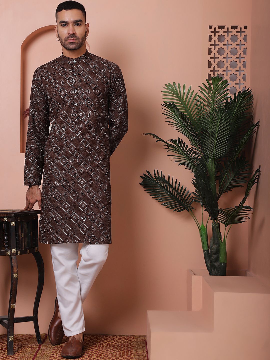 

Jompers Embroidered Regular Sequinned Kurta with Pyjama, Coffee brown