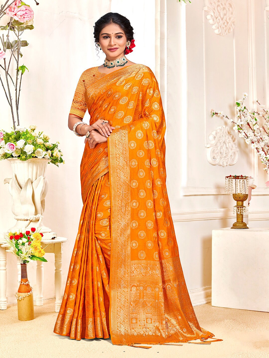 

SANGAM PRINTS Woven Design Zari Silk Blend Tussar Saree, Yellow