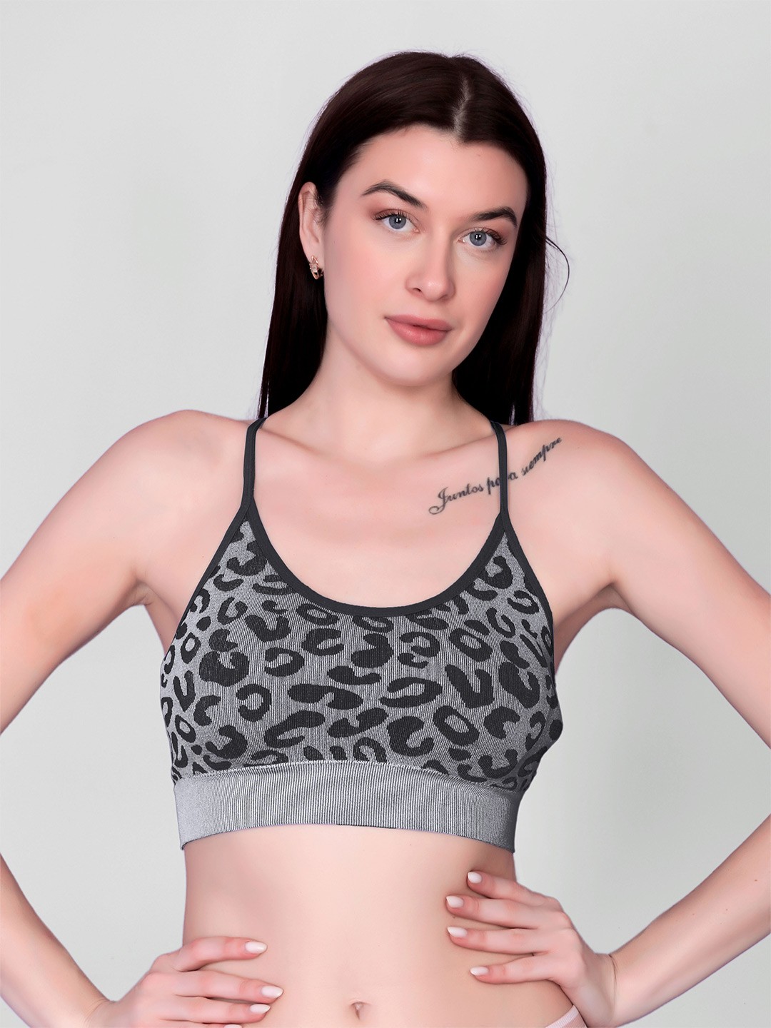 

DEALSEVEN FASHION Women Full Coverage Workout Bra, Black
