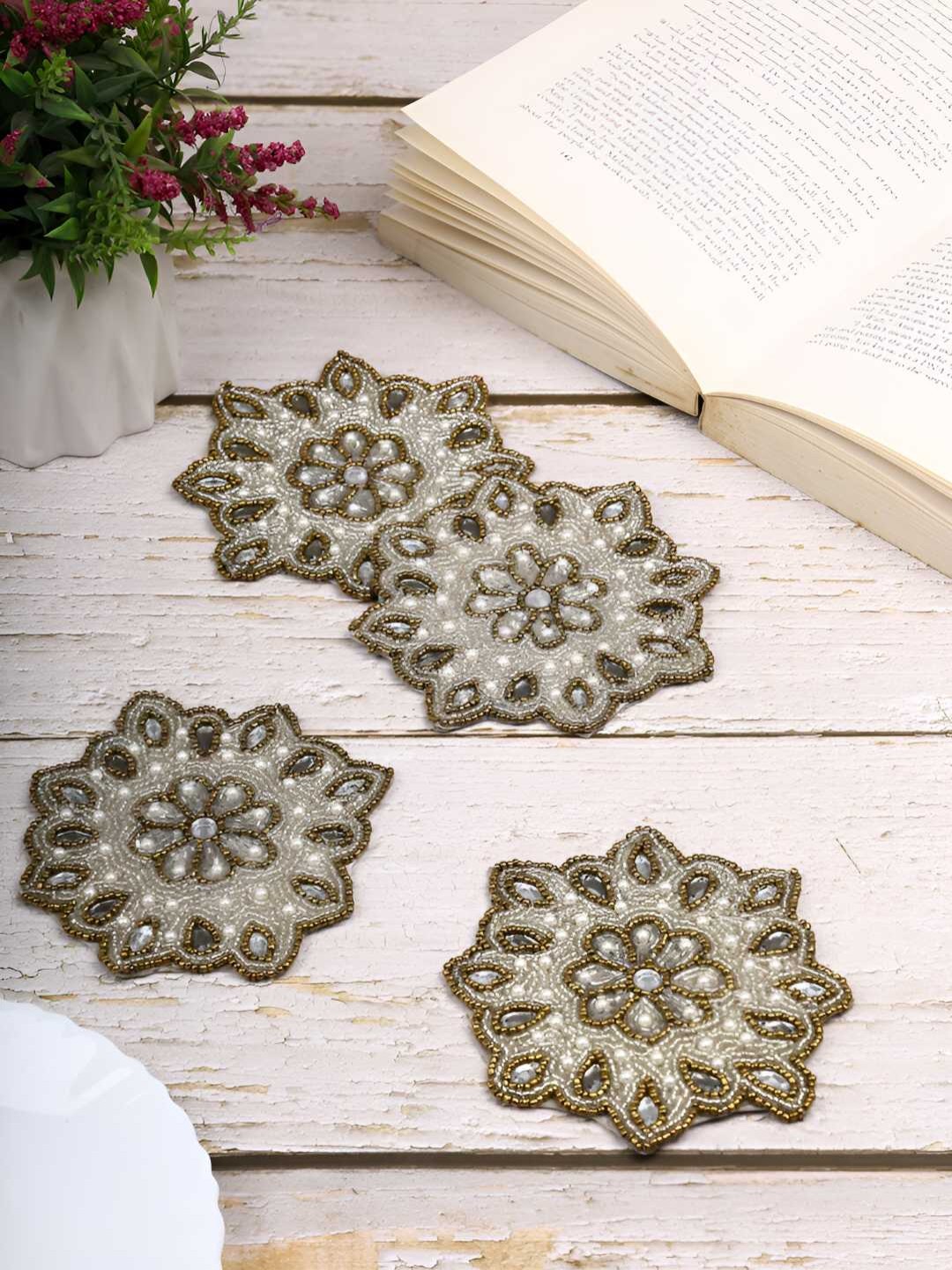 

PURINA'S Silver Toned & Gold Toned 4 Pieces Floral Printed Agate Stone Coasters