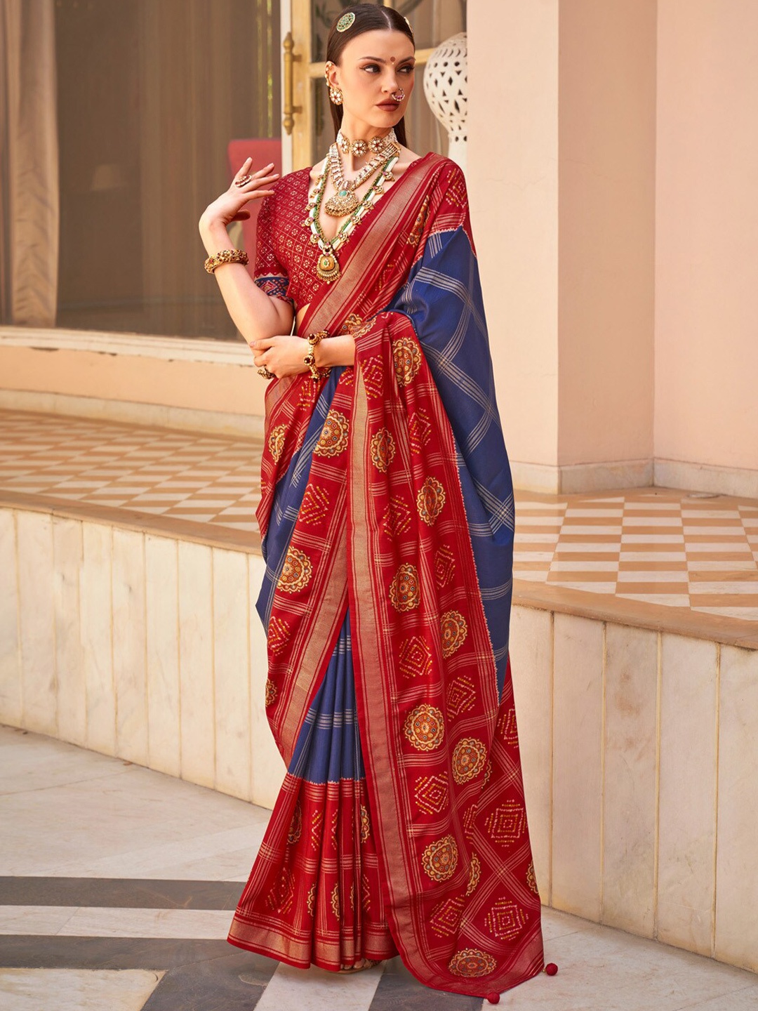 

Anouk Ethnic Motifs Schiffli Silk Blend Saree, Navy blue