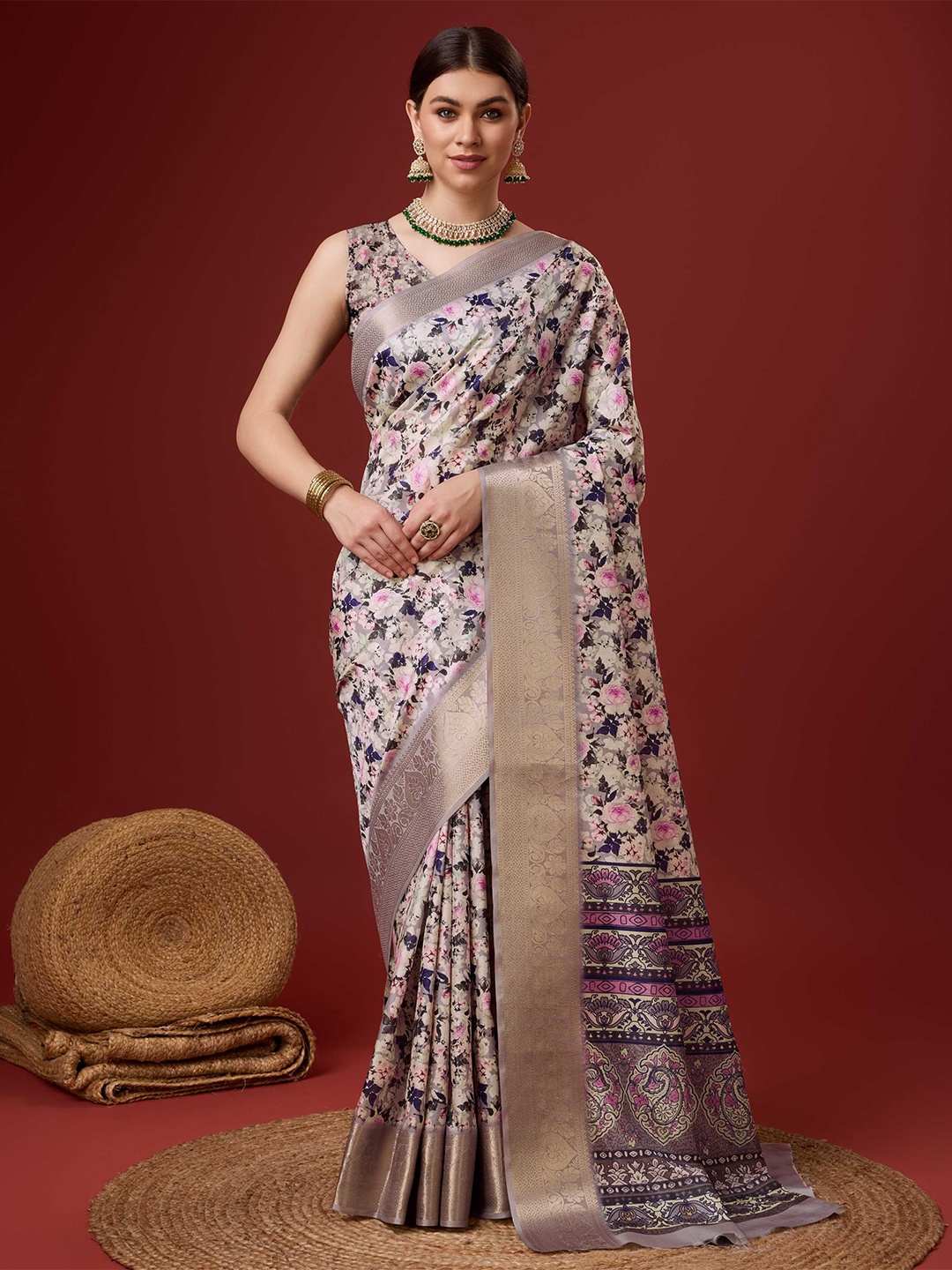 

Mitera Floral Zari Saree, Lavender