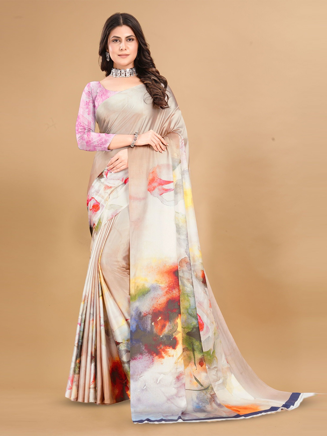 

V3 FASHION STUDIO Floral Satin Saree, Cream