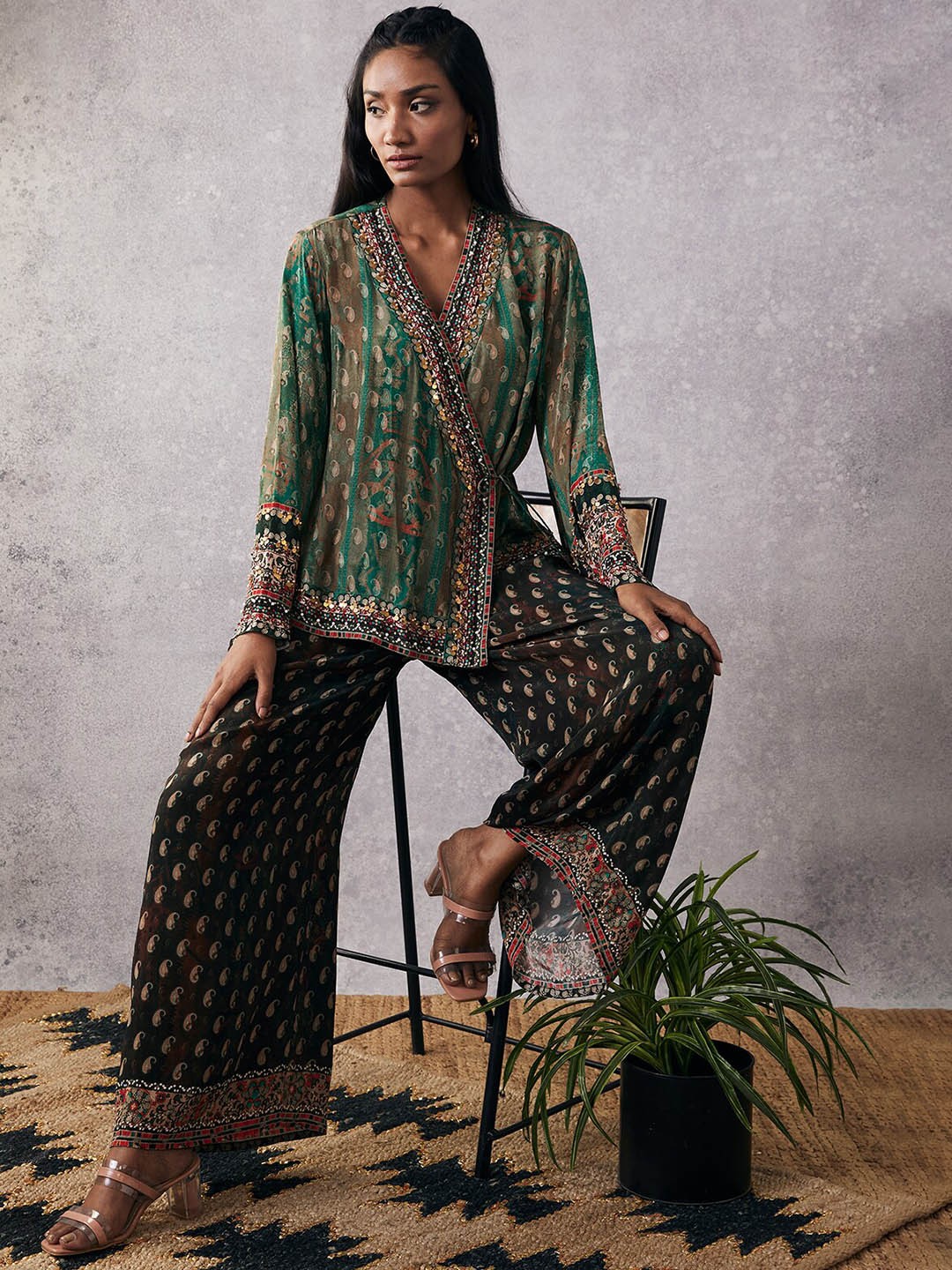 

SOUP BY SOUGAT PAUL Printed V-Neck Top & Trousers Co-Ords, Green