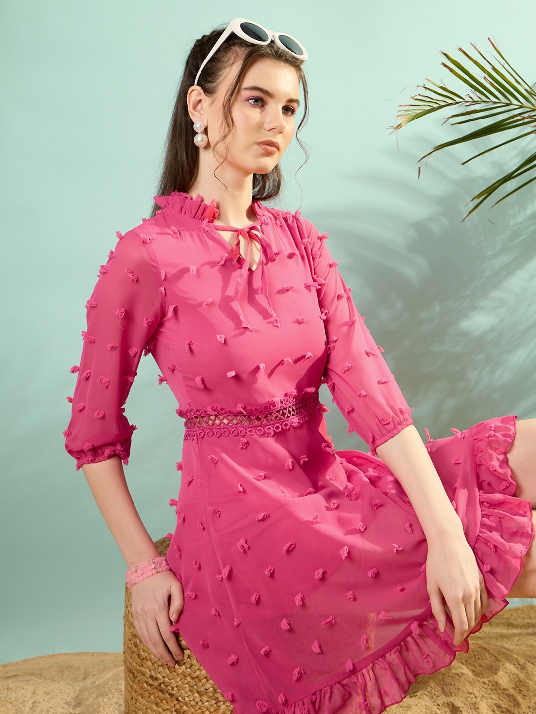 

KASSUALLY Self Design Tie-Up Neck Lace Inserted Fit & Flare Dress, Pink