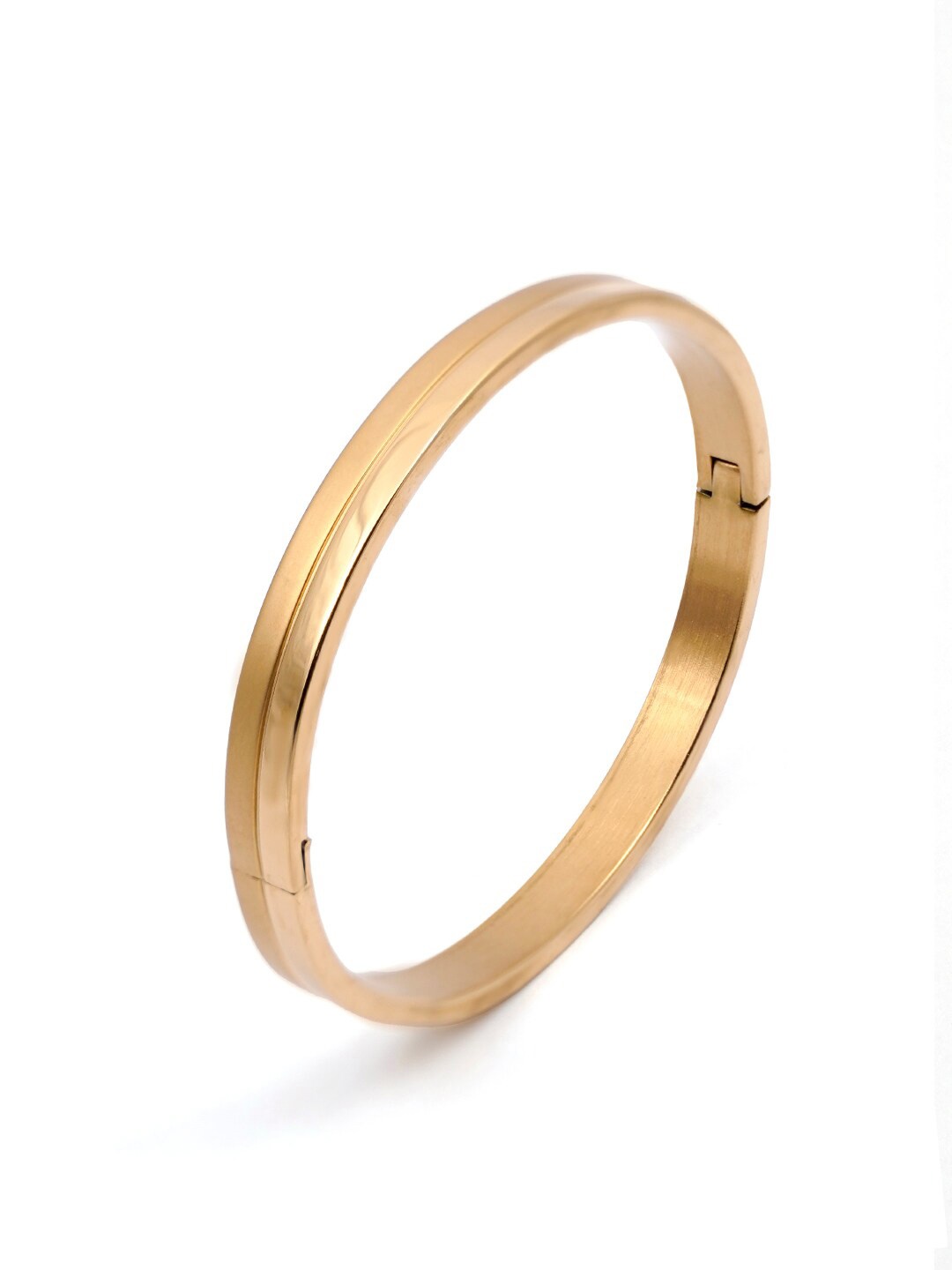 

SWASHAA Women 18K Gold-Plated Kada Bracelet