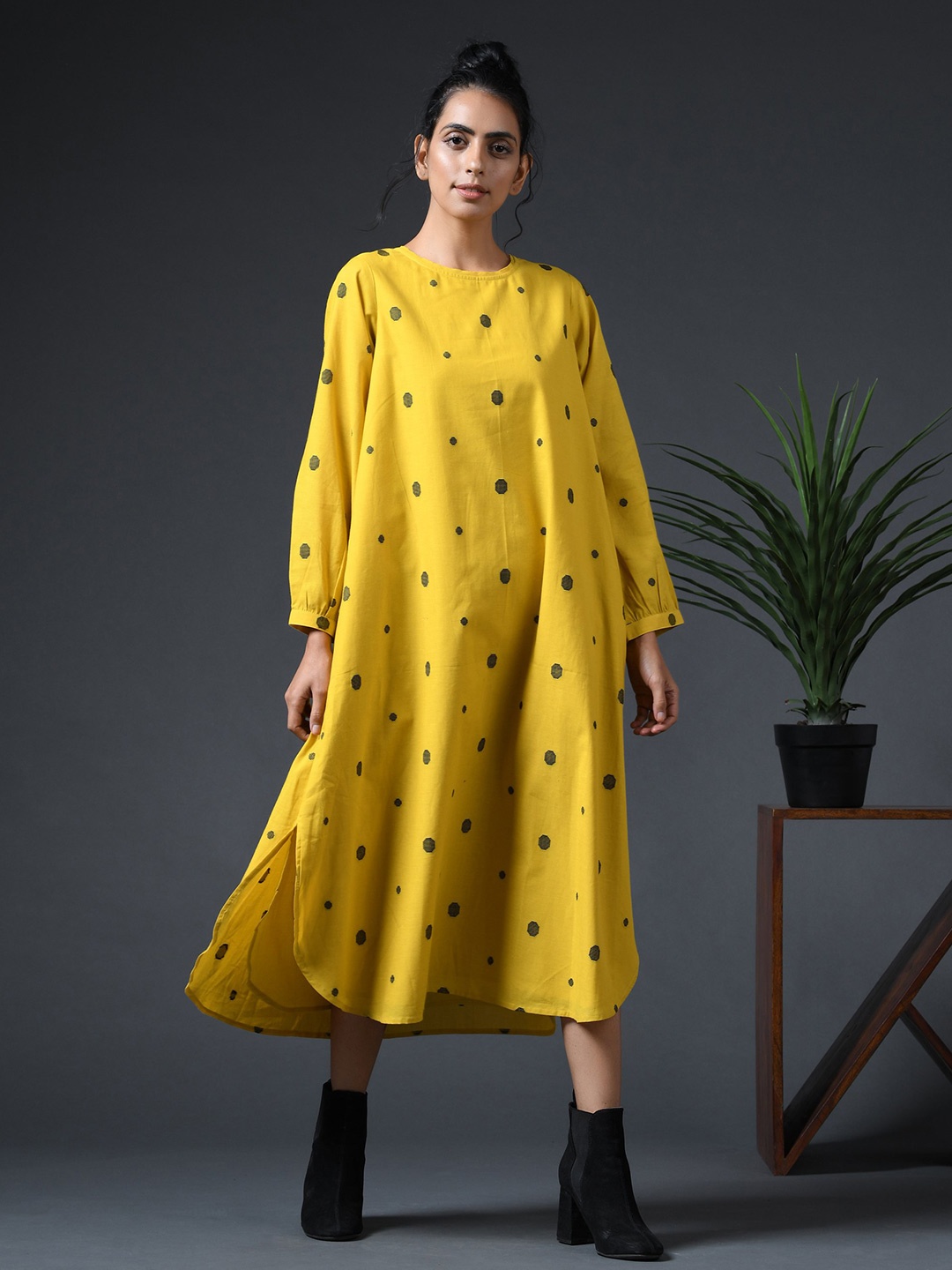 

VASSTRAM Polka Dot Printed Cuffed Sleeves Cotton A-Line Midi Dress, Yellow