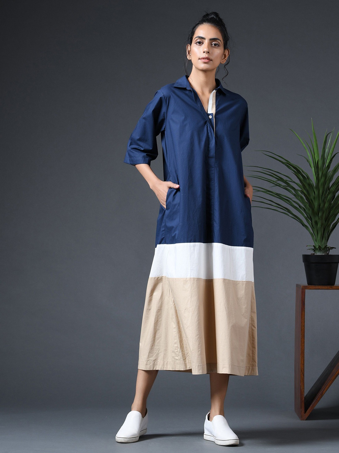

VASSTRAM Colourblocked A-Line Midi Dress, Navy blue