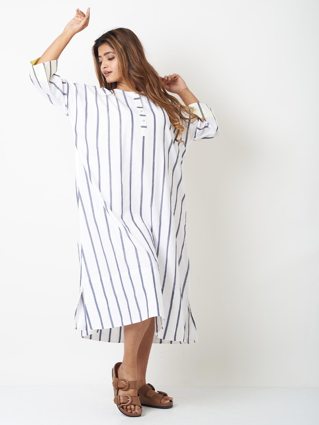 

VASSTRAM Striped Drop Shoulder Sleeves Cotton A-Line Midi Dress, White