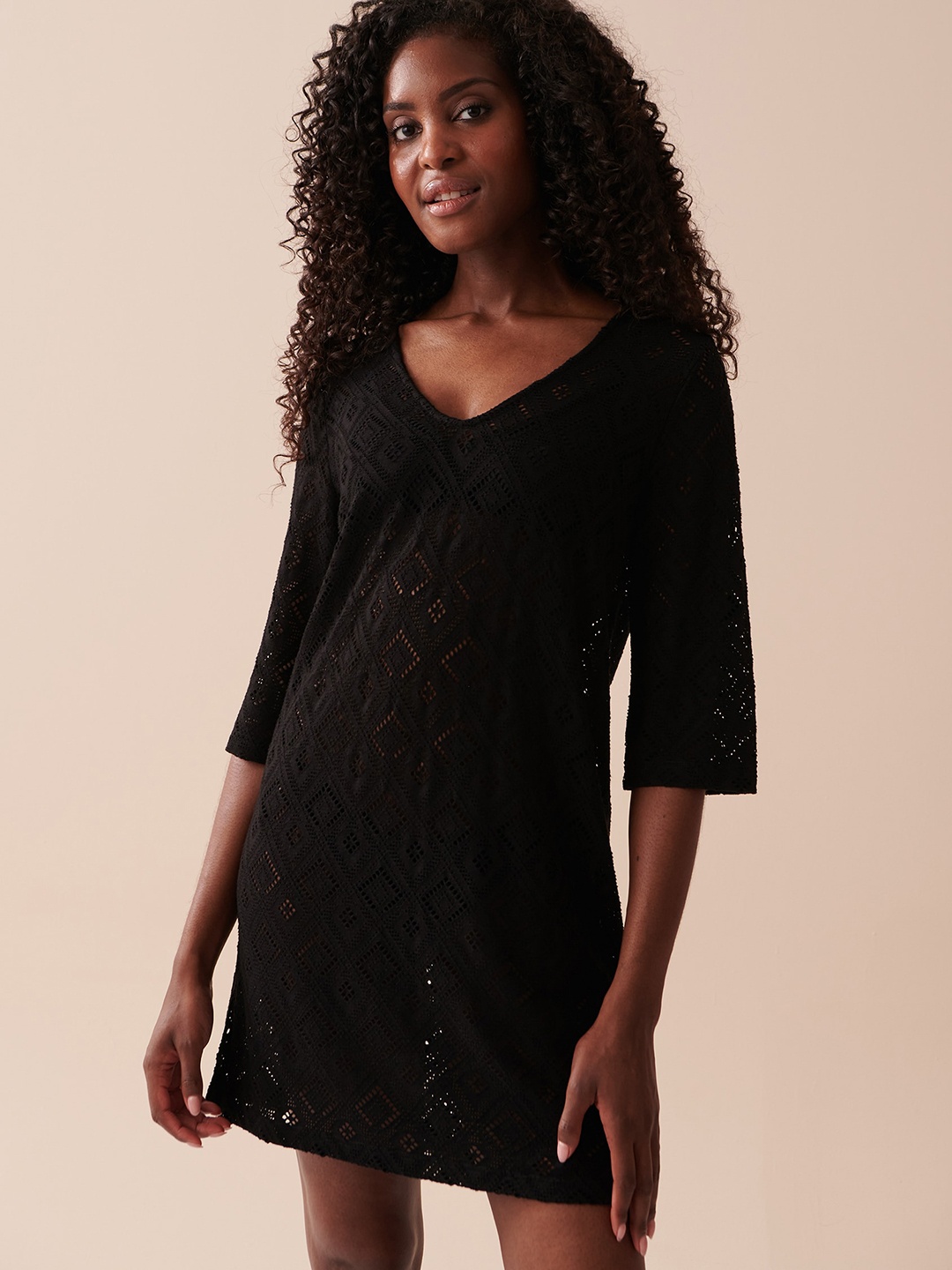 

La Vie en Rose Self-Design Crochet Cover-UP Dress, Black